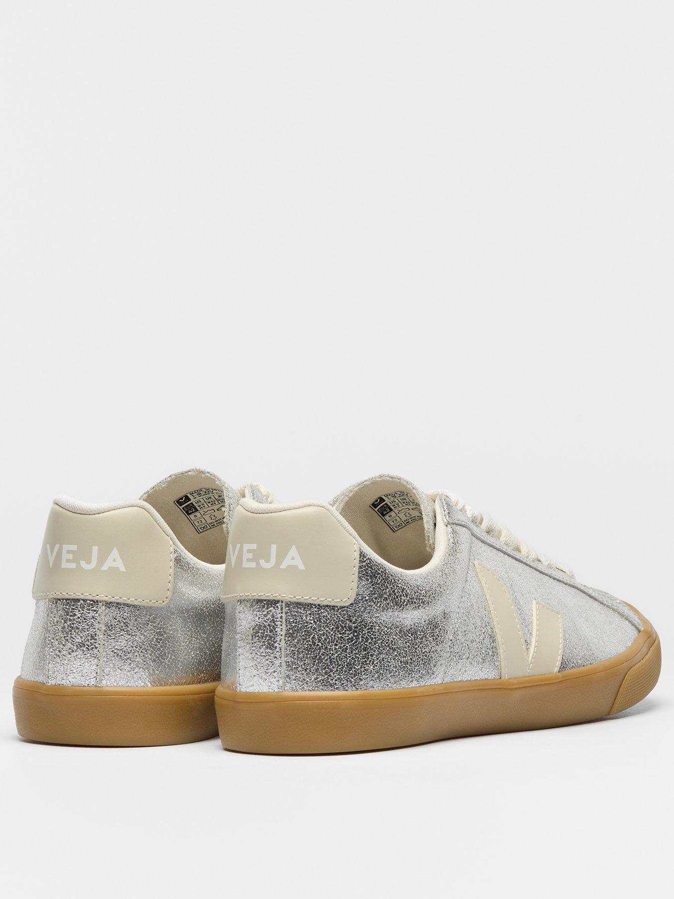 Image 3 of 3 of Veja Esplar Logo Suede Silver_Pierre_Nat, 41 Trainers - Silver