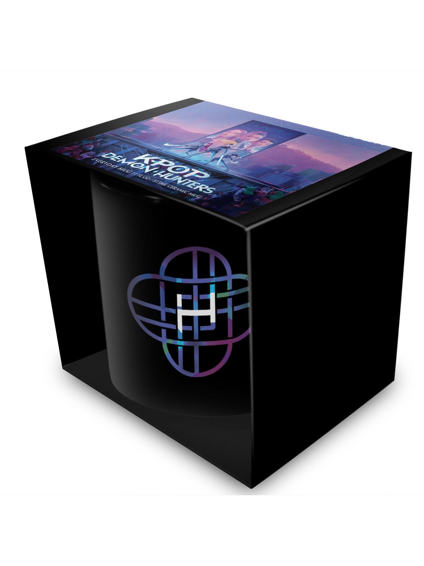 netflix-k-pop-demon-hunters-huntrix-logo-black-pod-mugdetail