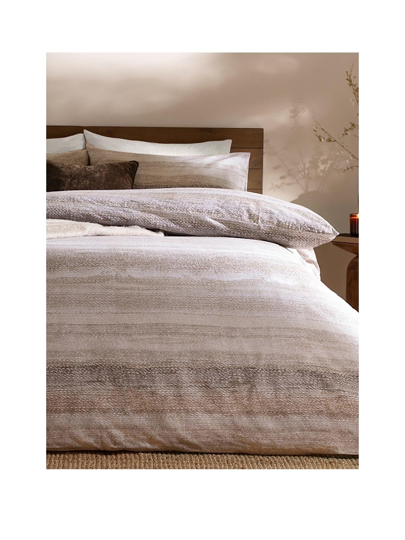 yard-swift-super-king-duvet-set-naturalstillFront