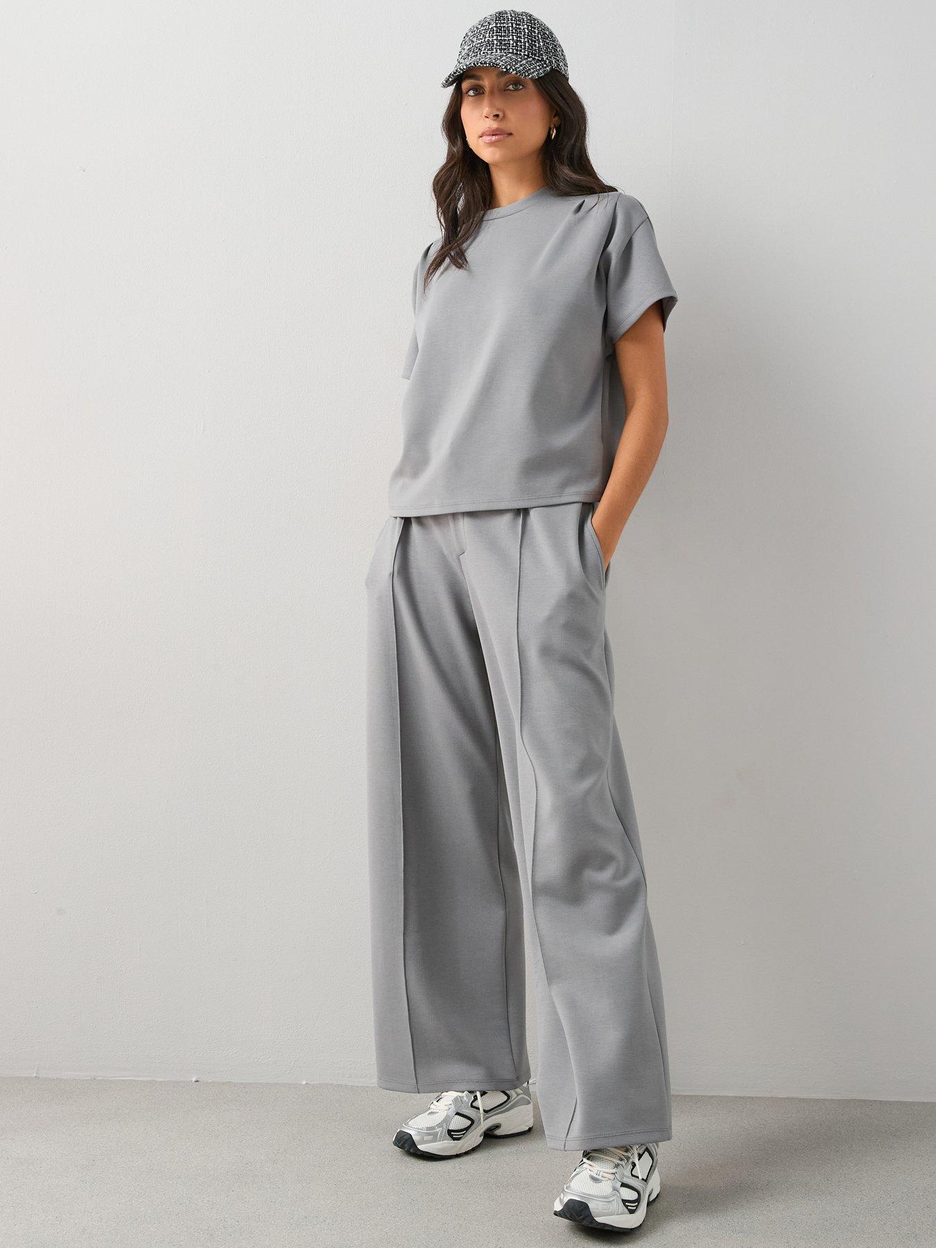 the-very-collection-oversized-t-shirt-co-ord-greydetail