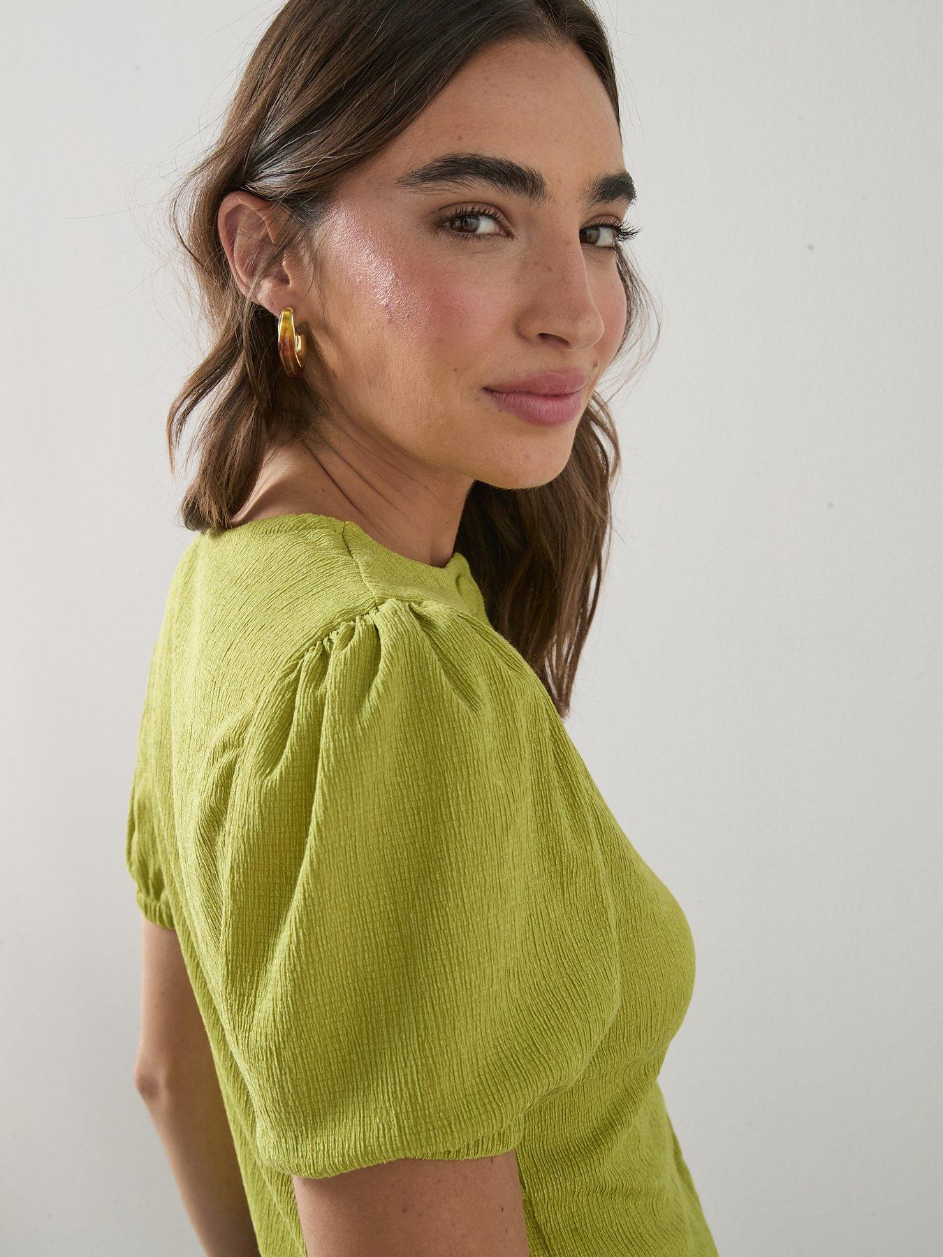 the-very-collection-puff-sleeve-button-up-top-greenoutfit