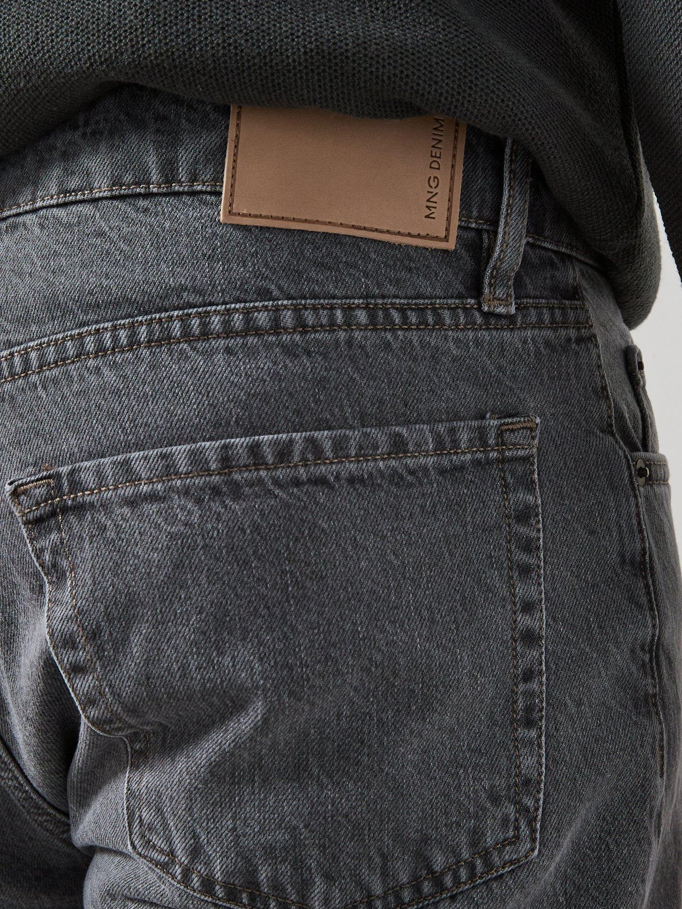 mango-moby-loose-fit-jeans-greyoutfit