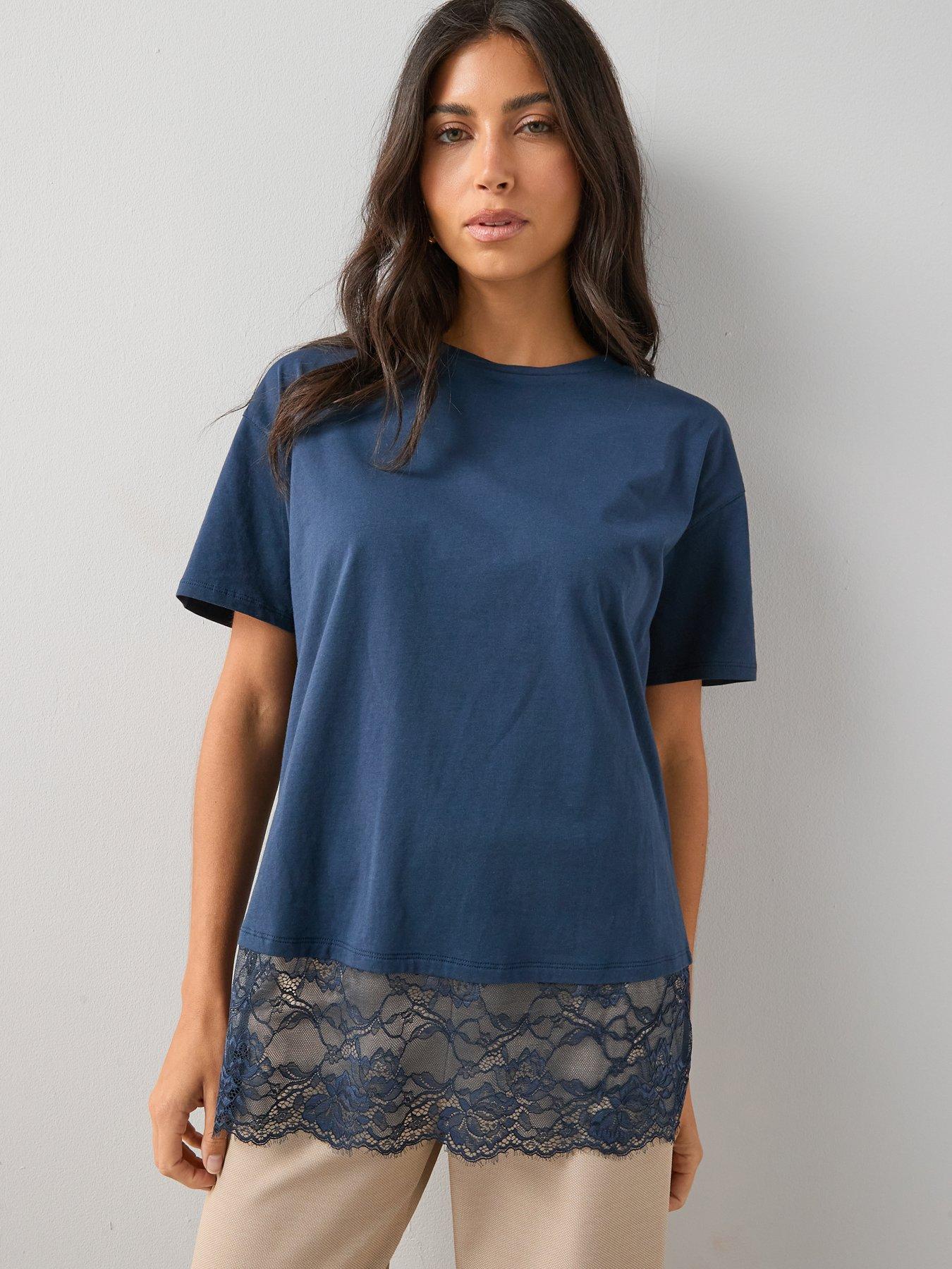 the-very-collection-longline-lace-hem-t-shirt-navyoutfit
