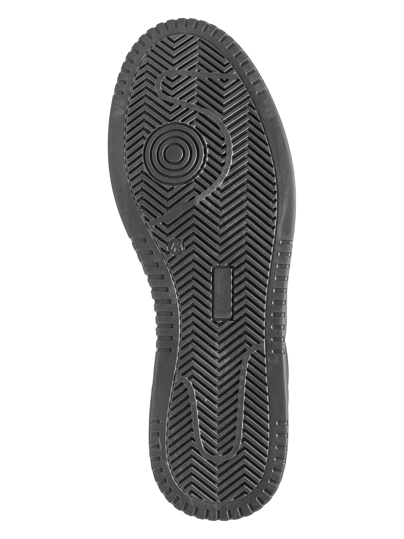 valentino-saturno-sneaker-blackdetail