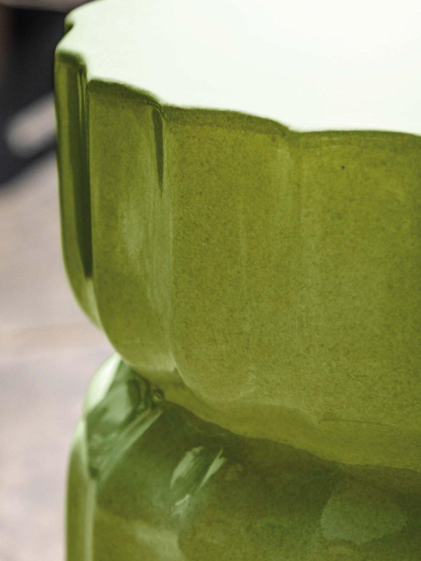 gallery-cirella-side-table-verde-400x400x450mmoutfit
