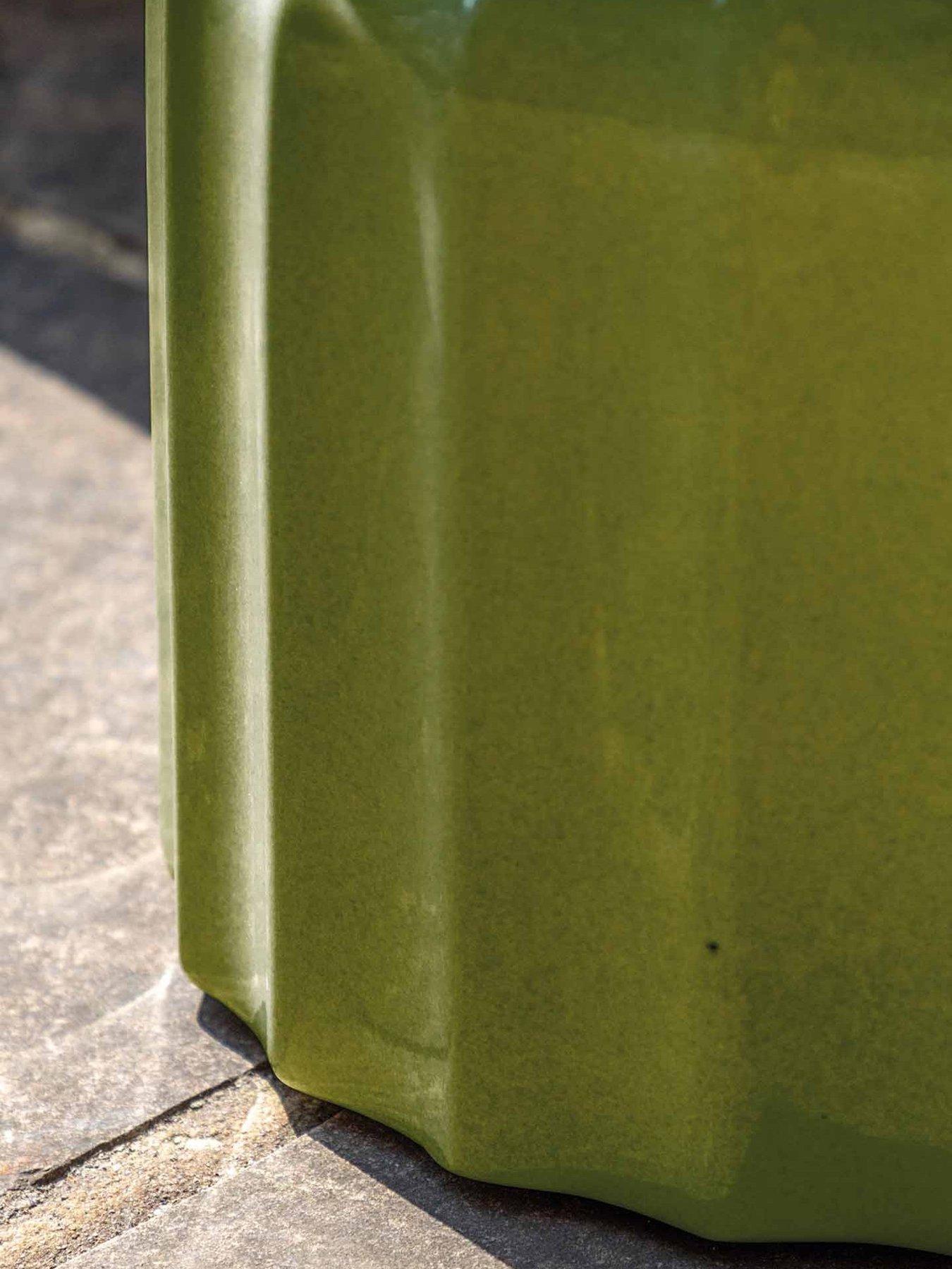 gallery-cirella-side-table-verde-400x400x450mmdetail