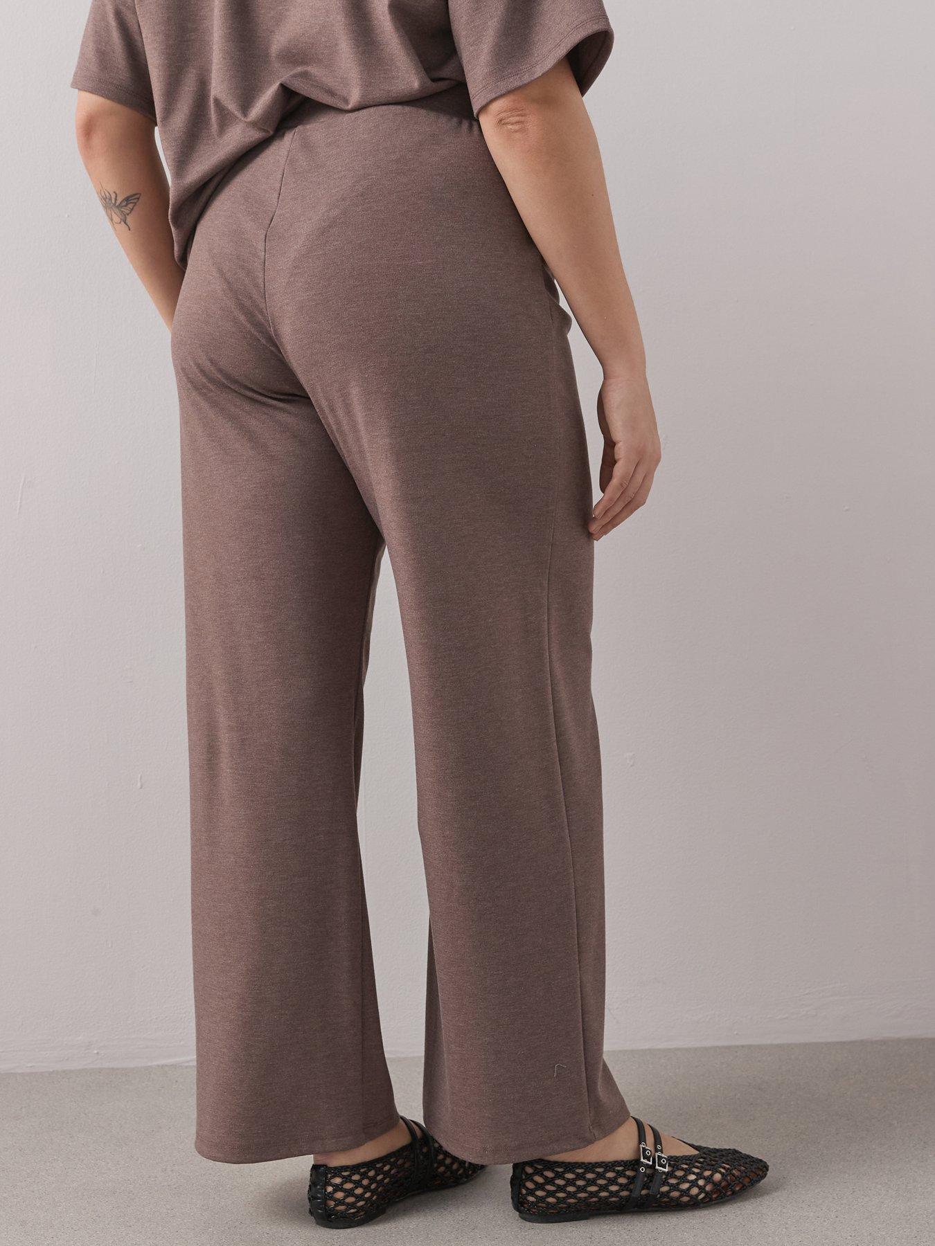 the-very-collection-curve-stretch-pull-on-wide-leg-trouser-co-ord-brownstillFront
