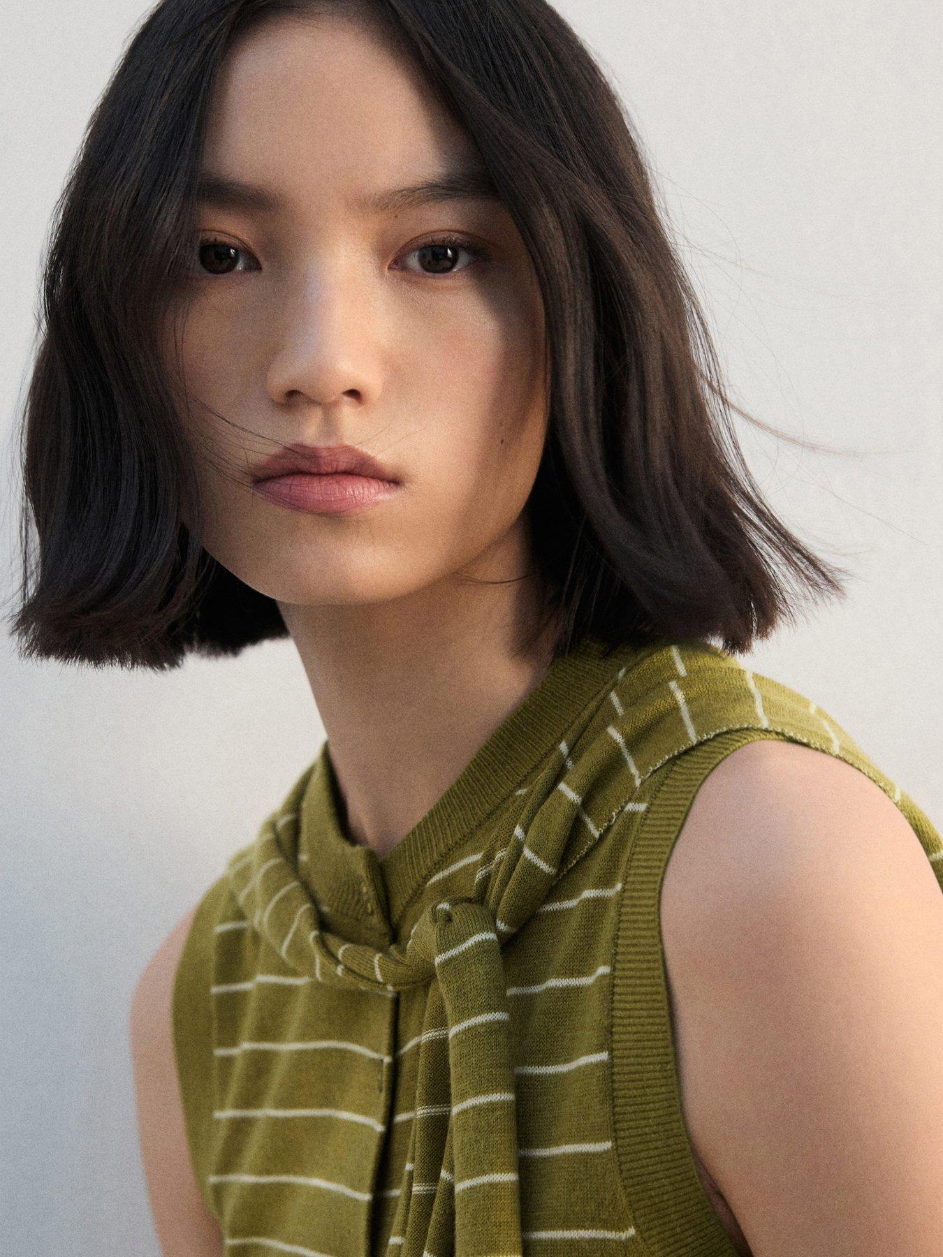 mango-jersey-knit-waistcoat-greenoutfit