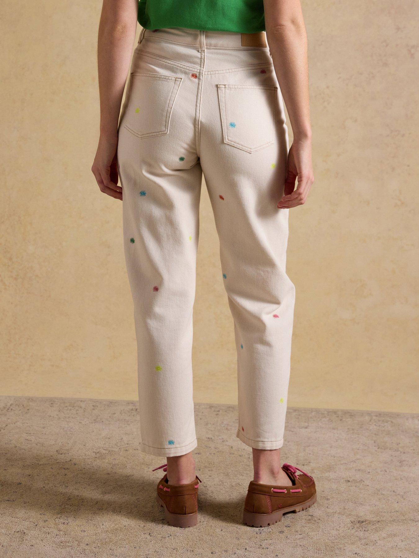 Image 2 of 7 of Joules Relaxed Jean - Embroidered - Cream