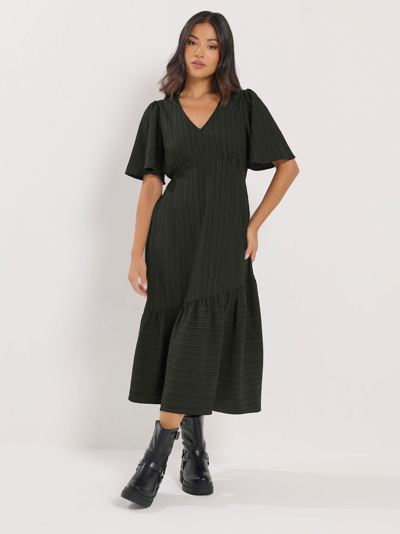 pixiegirl-petite-crinkle-midi-dress