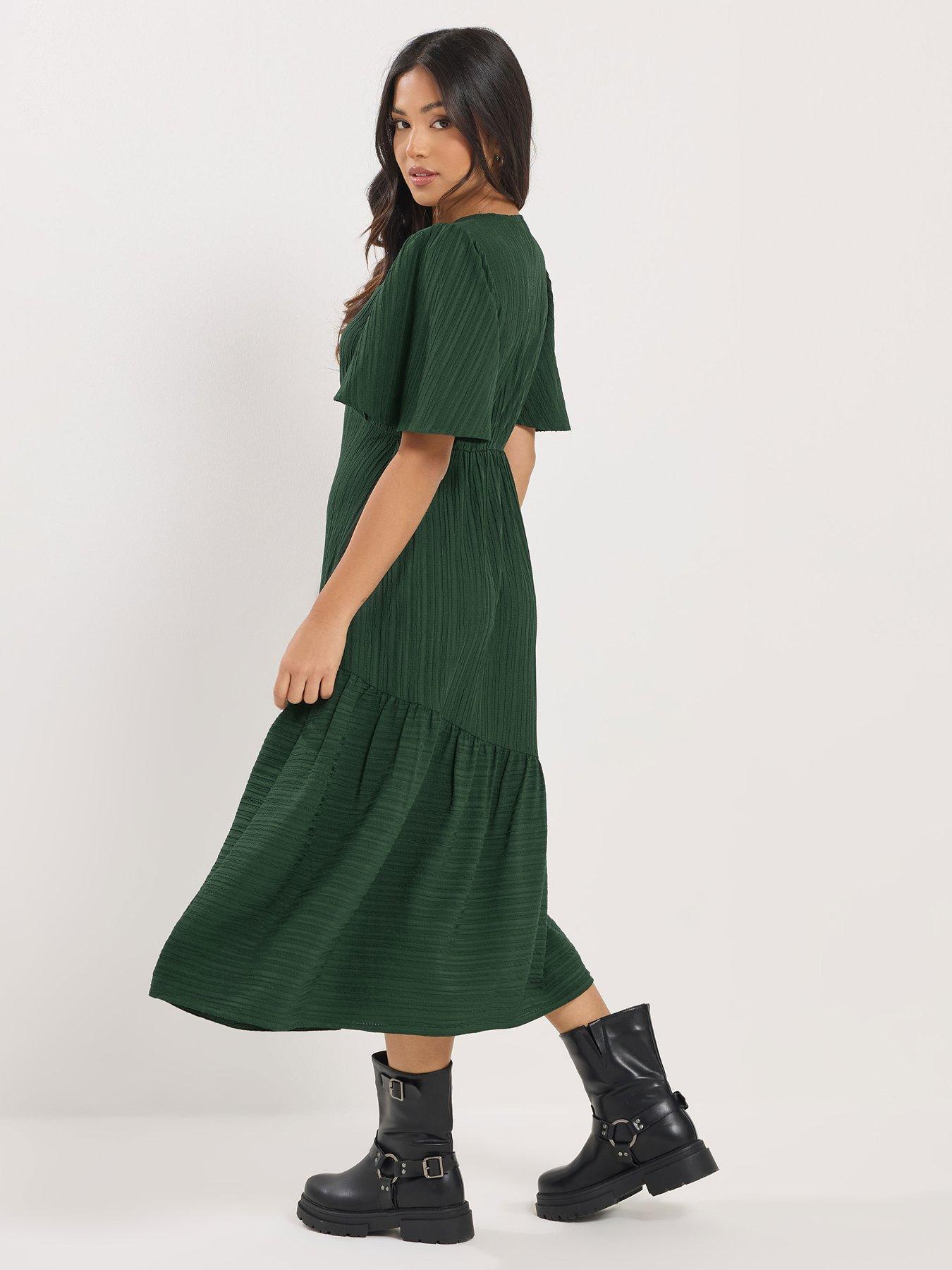 pixiegirl-petite-crinkle-midi-dressstillFront
