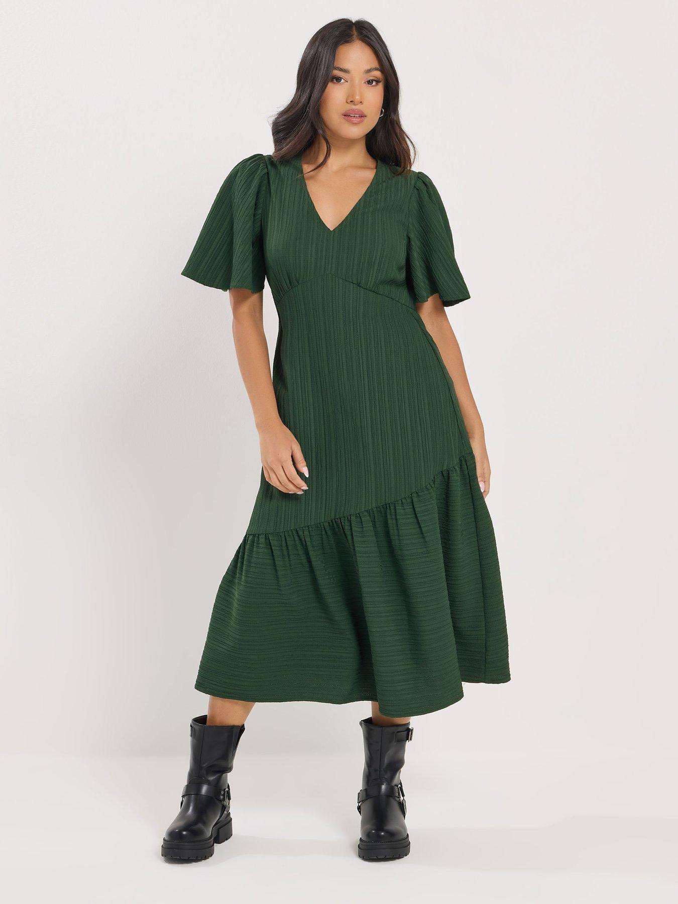 pixiegirl-petite-crinkle-midi-dressback