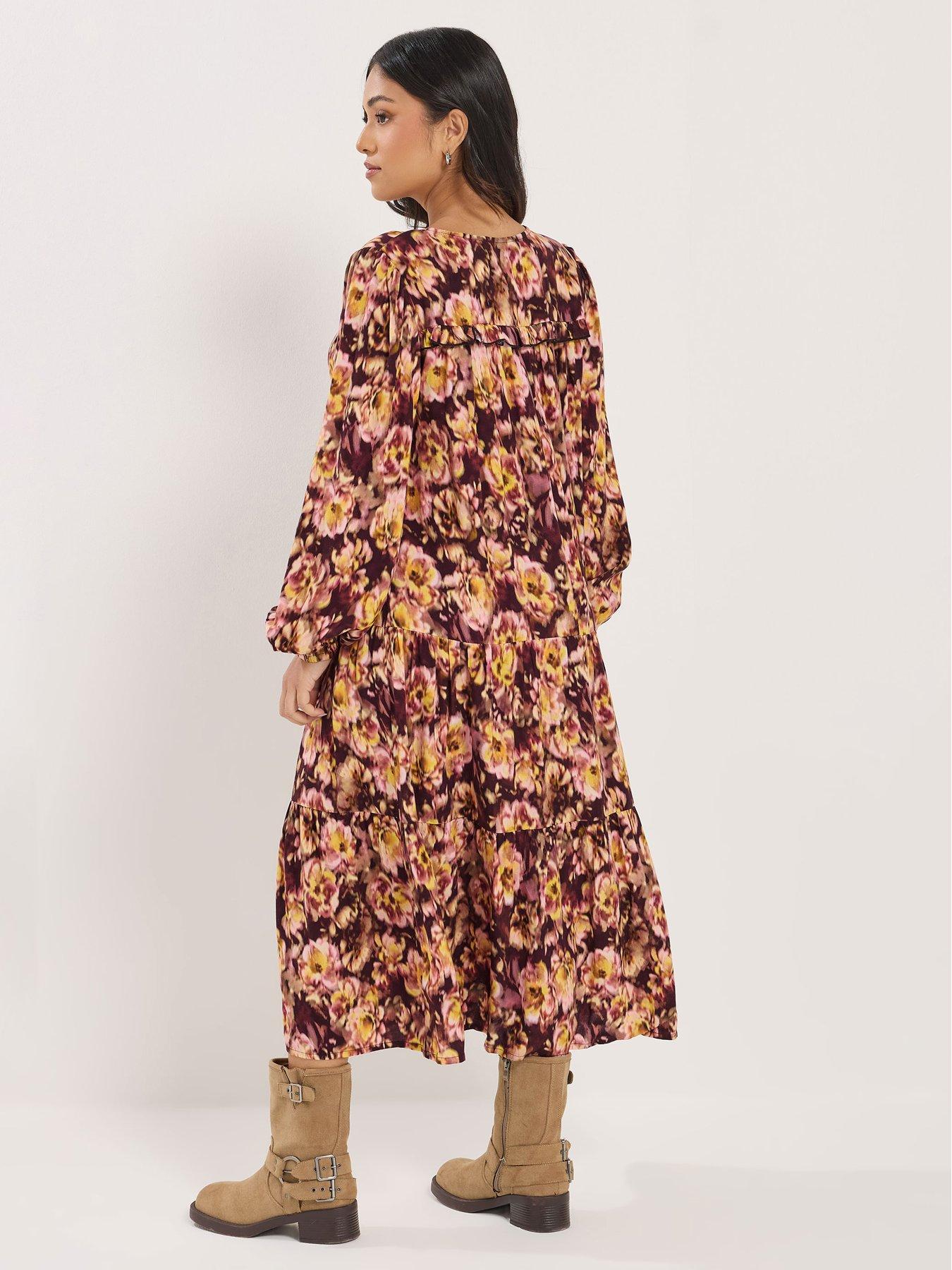 pixiegirl-petite-blurred-floral-ruffle-midi-dressstillFront