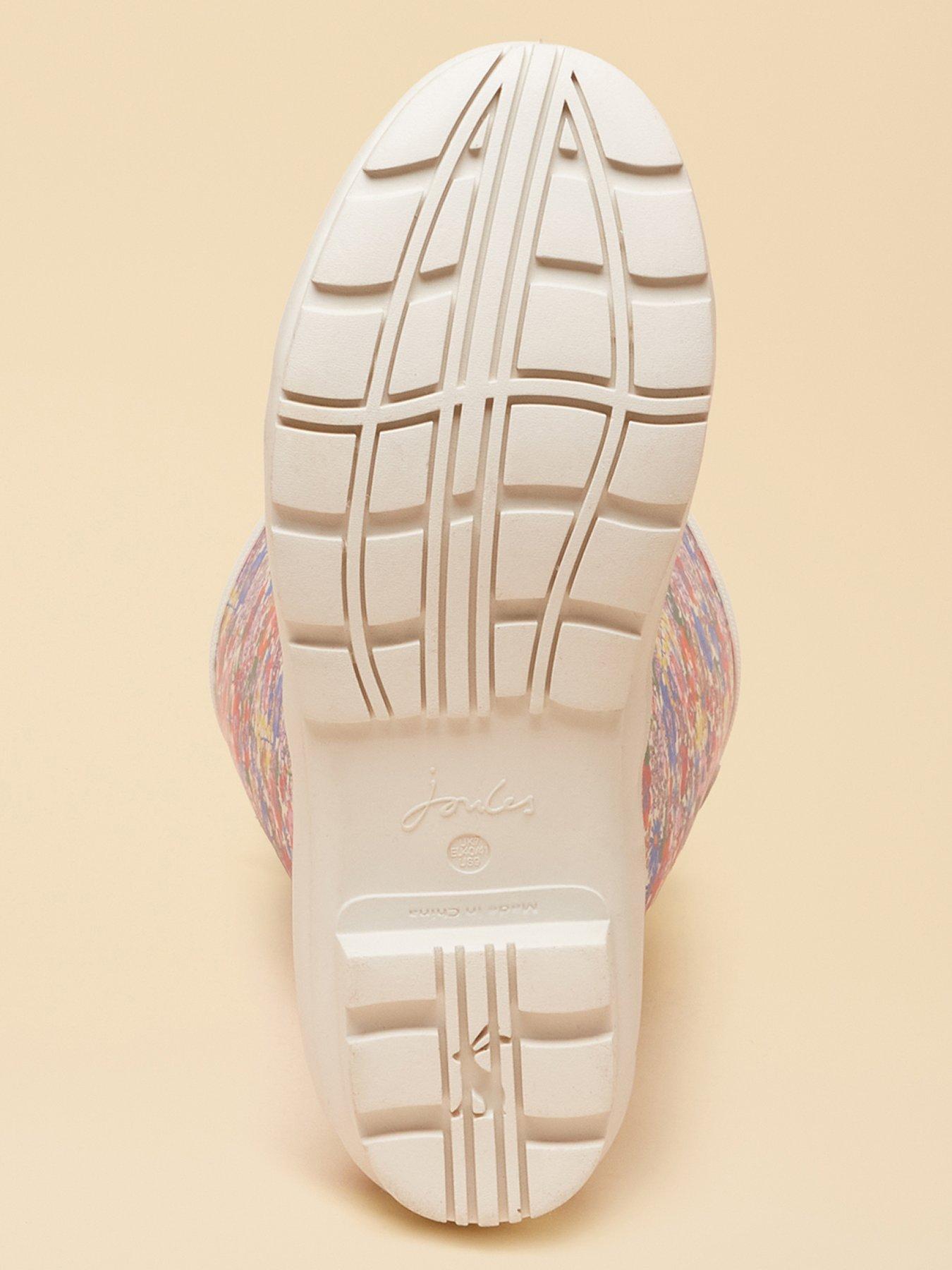 joules-welly-print-white-ditsydetail