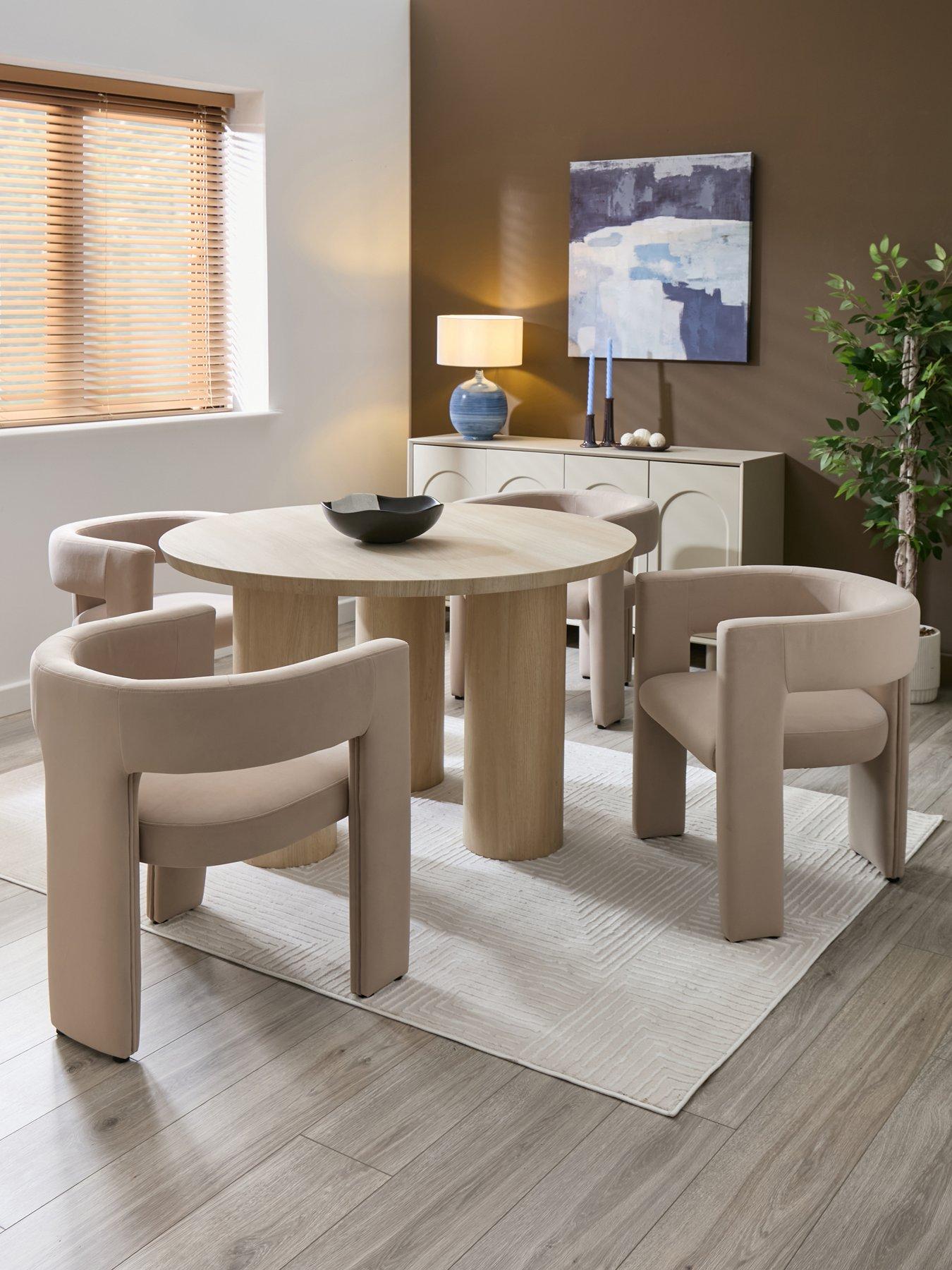 The Very Collection Arley 120 cm Round Dining Table + 4 Nell Dining Chairs - White Wash Oak/Taupe