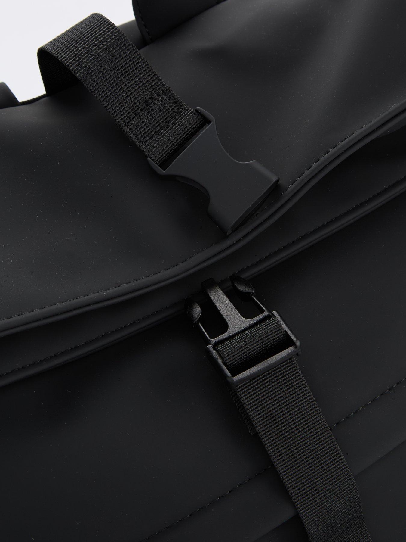 mango-mango-gum-backpackoutfit