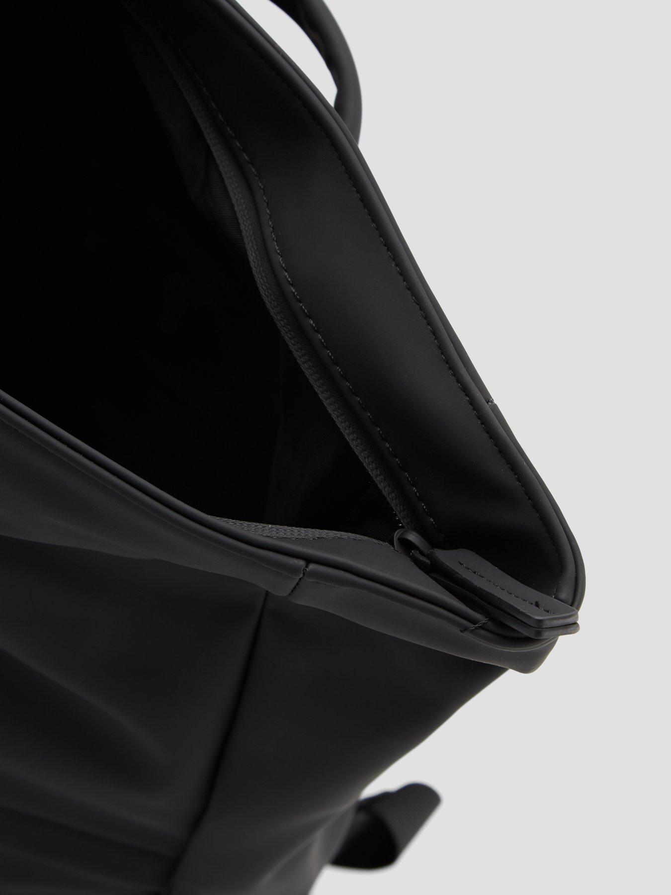 mango-mango-gum-backpackdetail