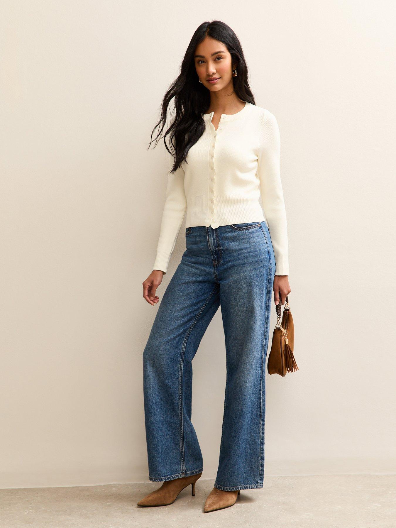 Image 3 of 5 of New Look Scalloped Trim Compact Knit Cardigan - Cream