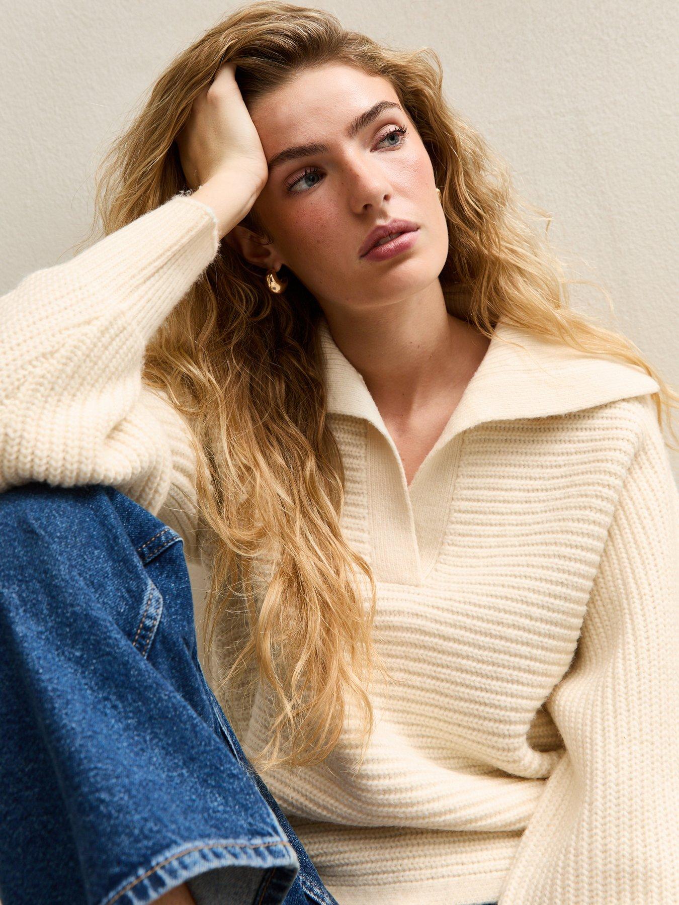 new-look-stitchy-polo-batwing-jumper-creamoutfit