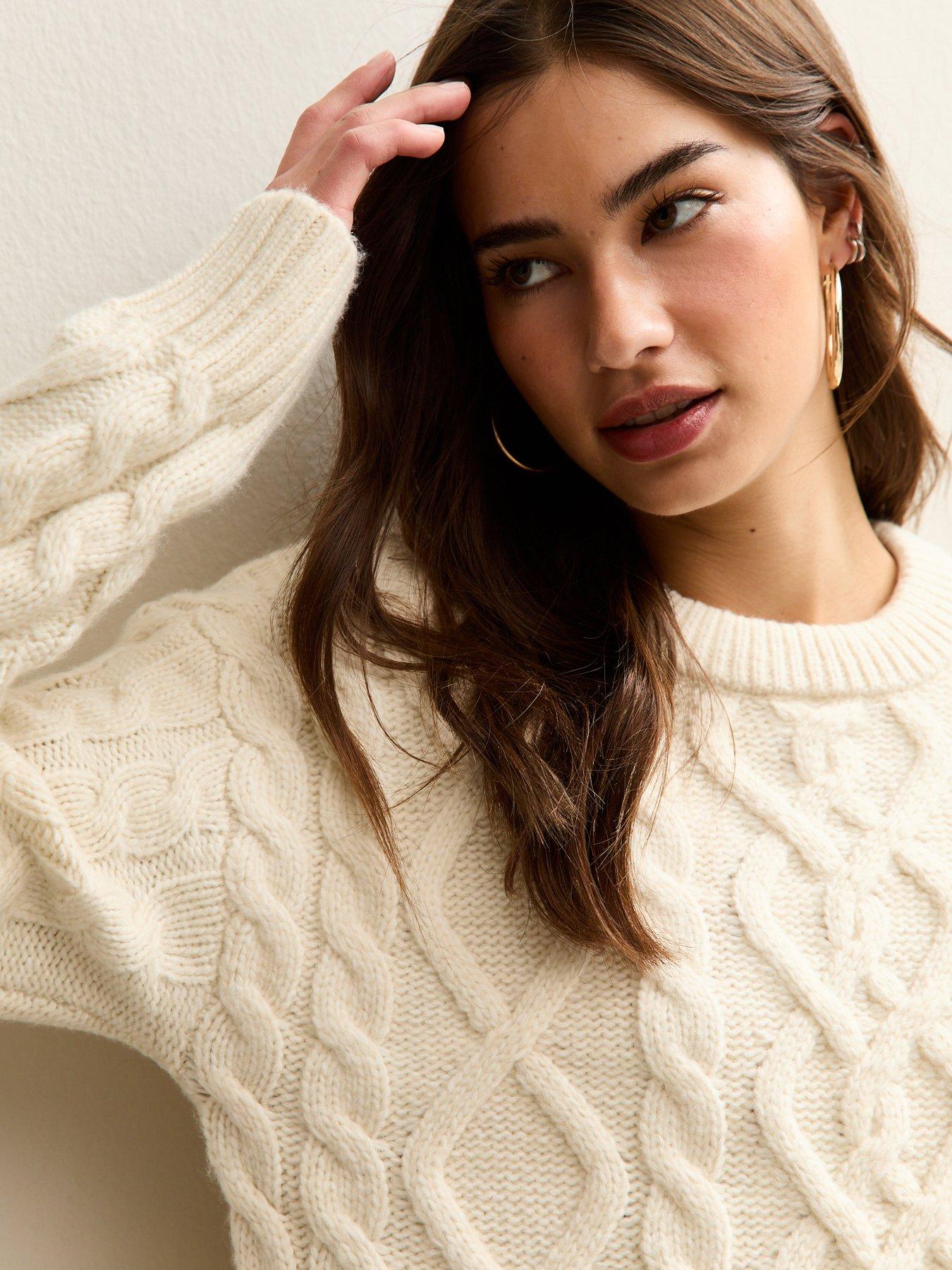 new-look-midweight-cable-knit-jumper-creamoutfit