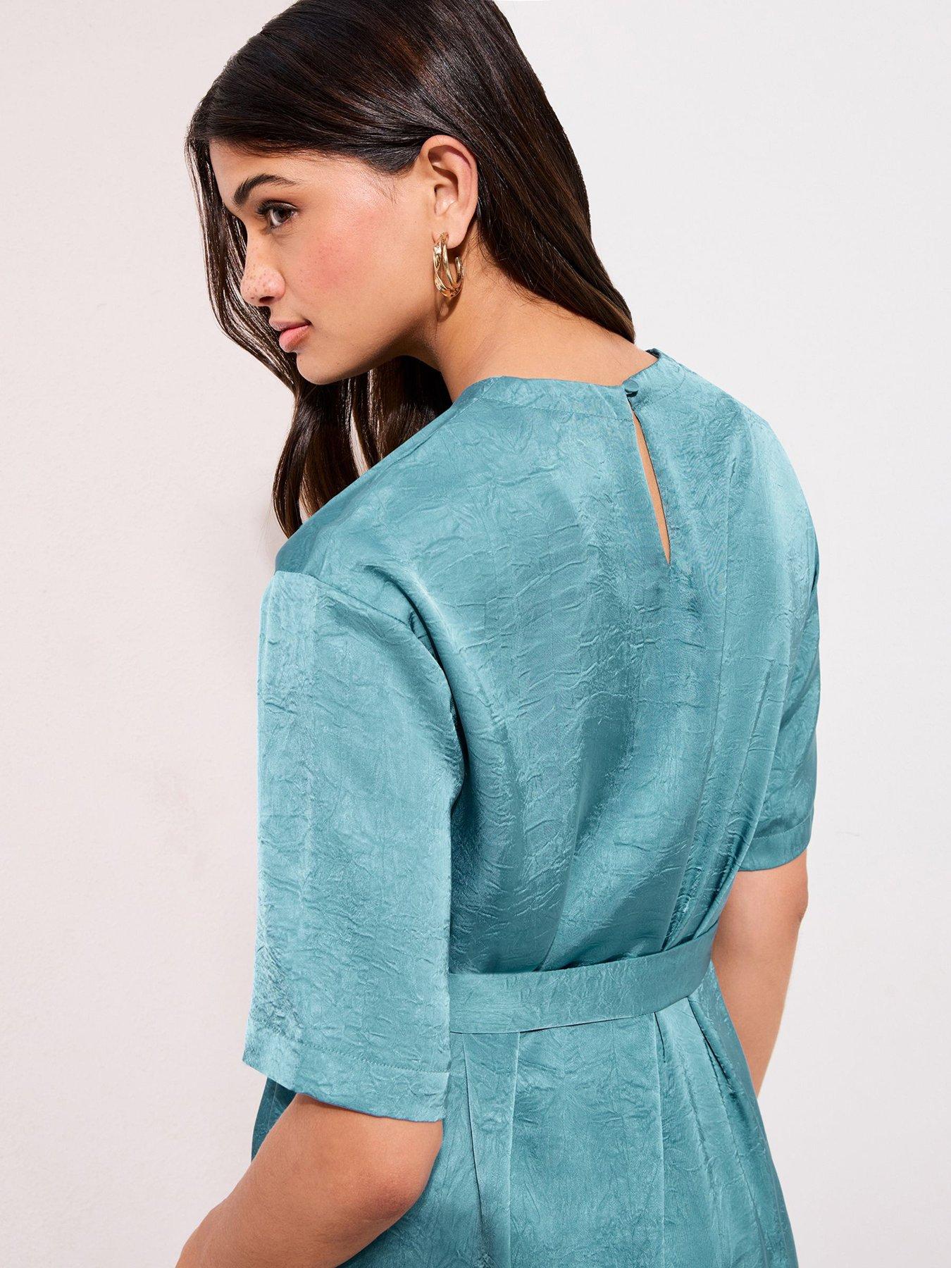 friends-like-these-covered-buckle-longline-top-bluestillFront