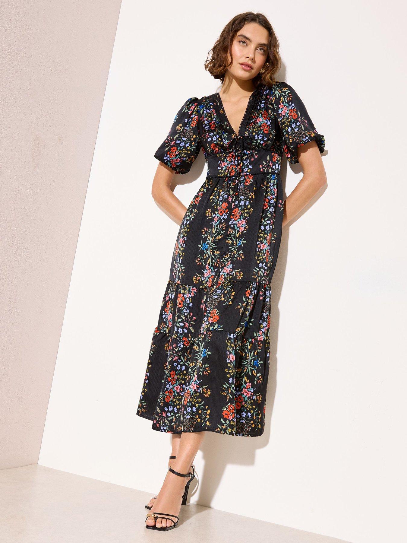 friends-like-these-v-neck-ditsy-print-tie-front-midi-black