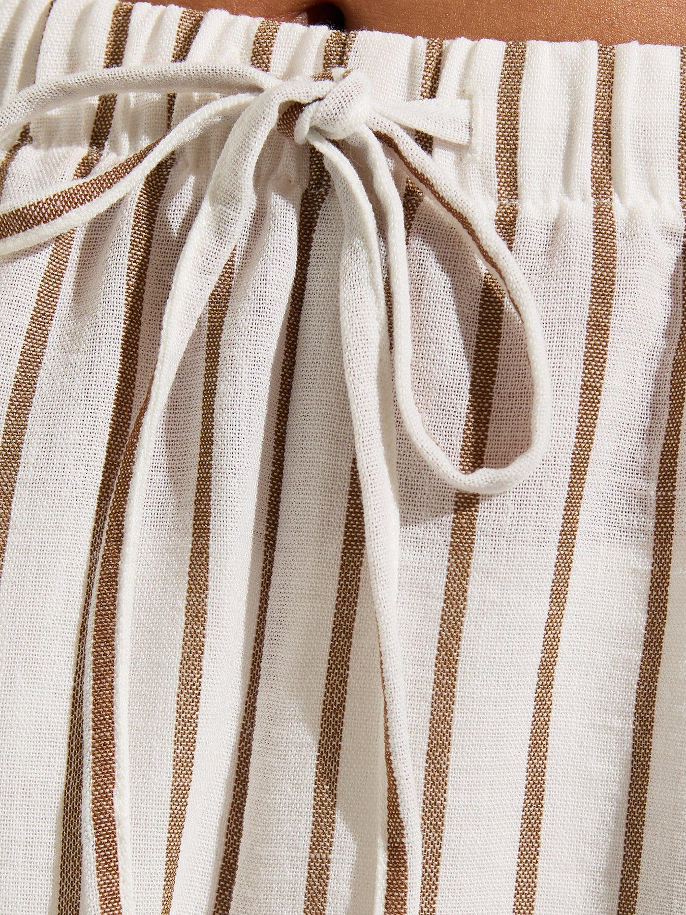 new-look-striped-drawstring-waist-beach-shorts-whitedetail