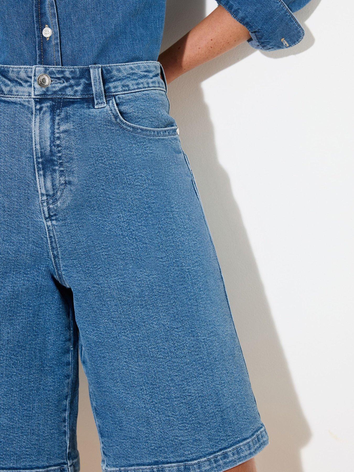 friends-like-these-bermuda-shorts-blueoutfit