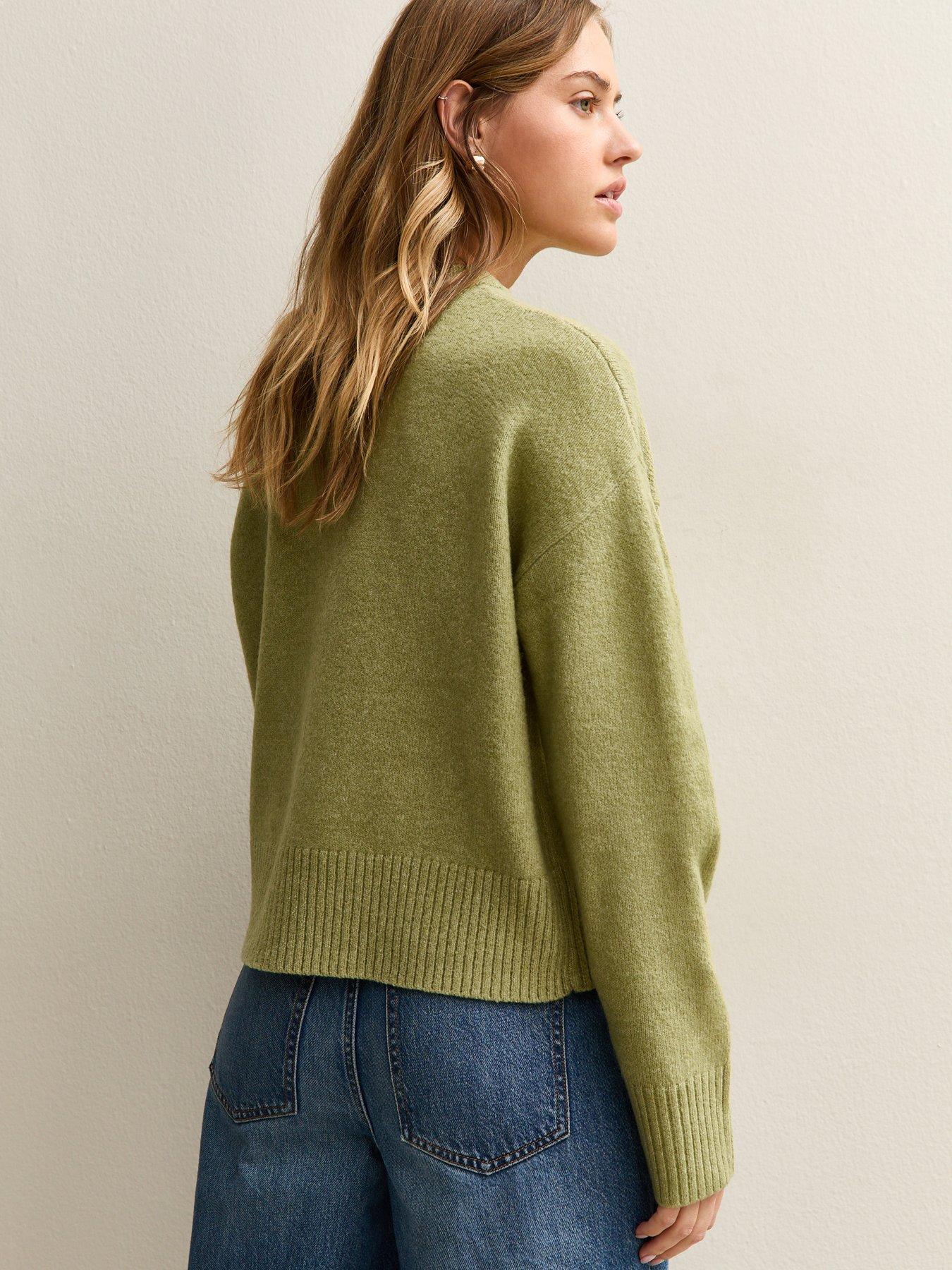 new-look-floral-embroidered-jumper-light-greenstillFront