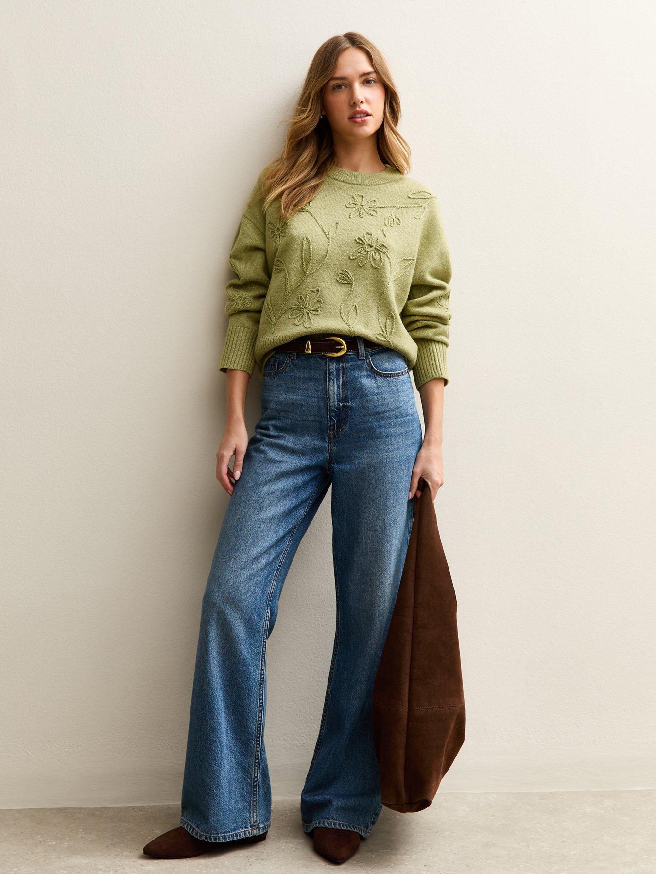 new-look-floral-embroidered-jumper-light-greenback