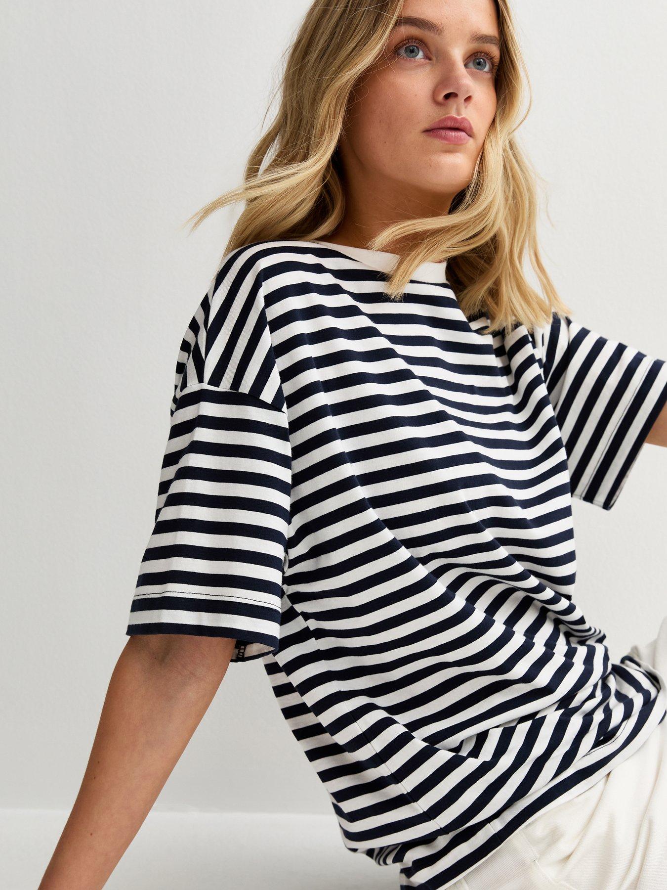 new-look-striped-oversized-t-shirt-navy-blueoutfit