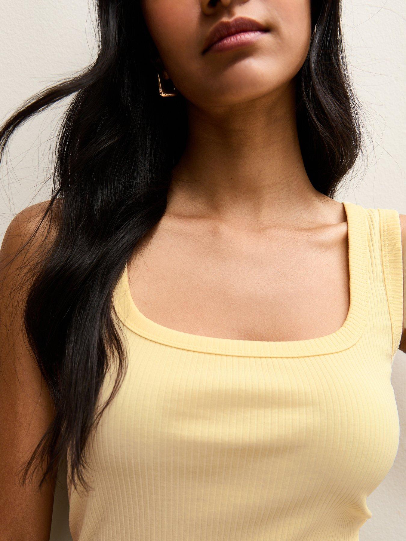 new-look-square-neck-vest-top-light-yellowoutfit