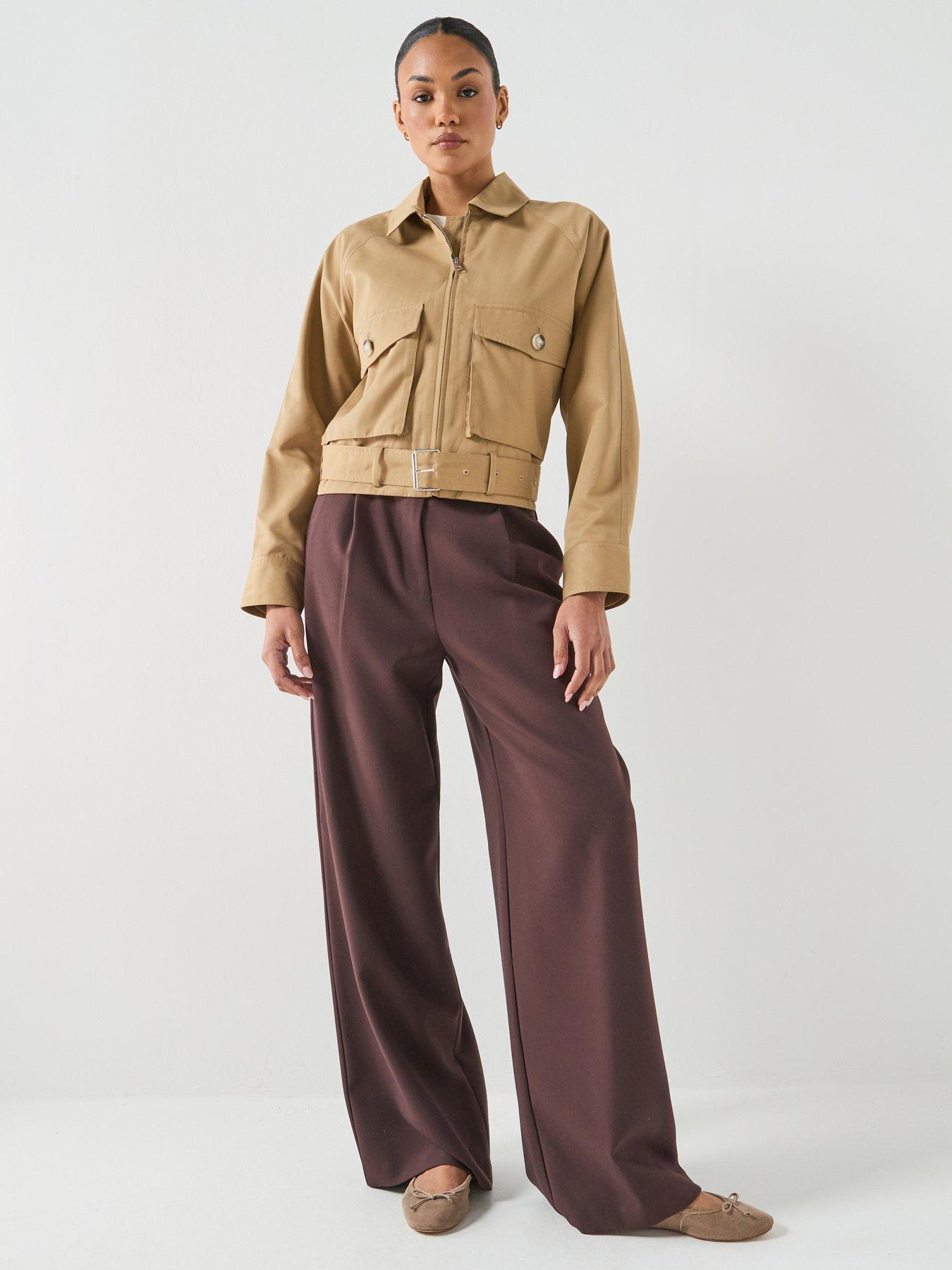 aware-vmsoffycallie-short-ga-jacketback