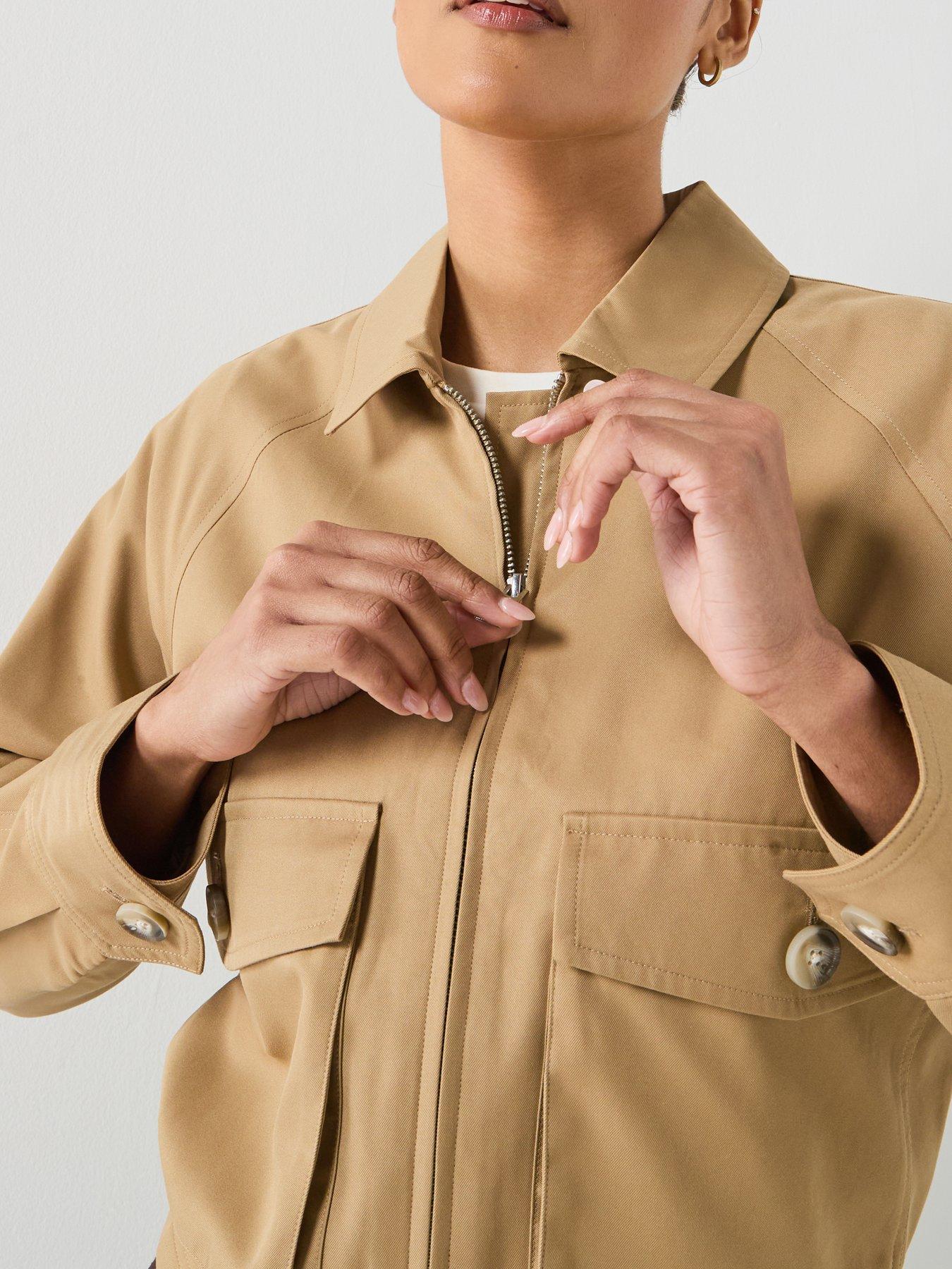 aware-vmsoffycallie-short-ga-jacketdetail