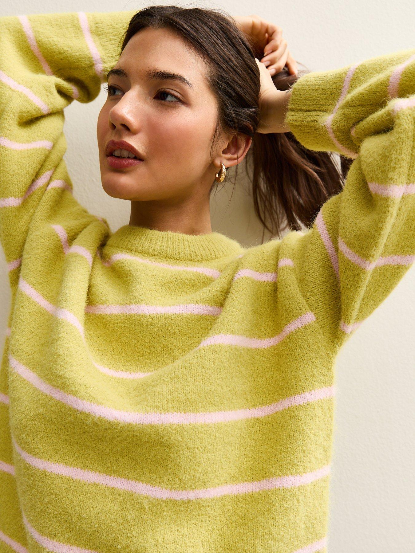 Image 4 of 5 of New Look Green Thin Stripe Midweight Knit Jumper