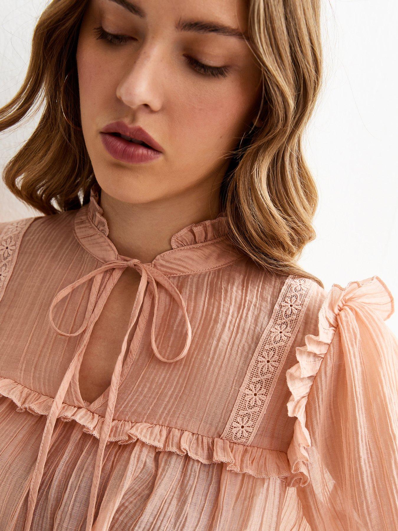 new-look-sheer-lace-bib-crinkle-texture-blouse-pinkoutfit
