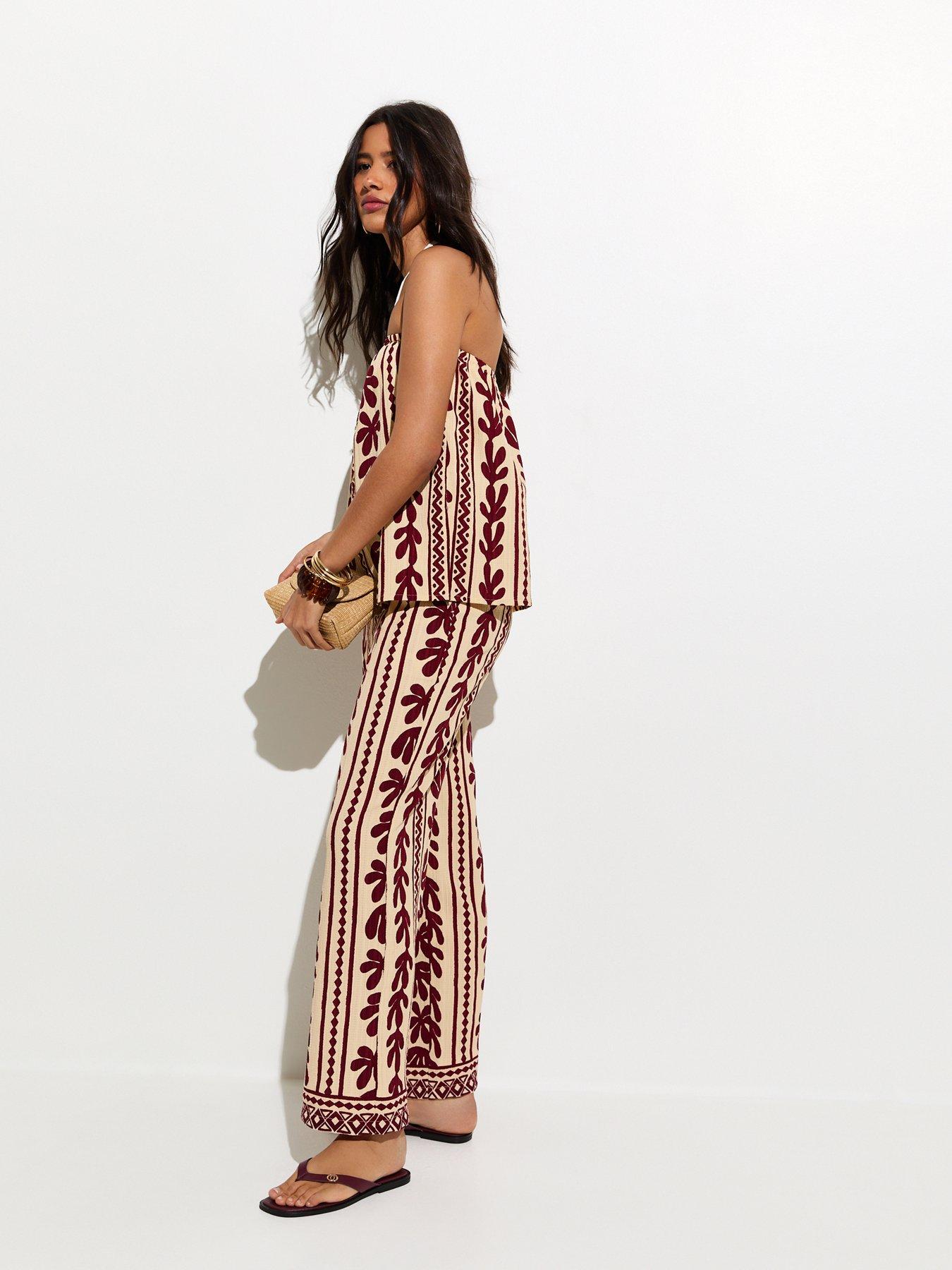 new-look-cactus-print-bandeau-beach-top-brownstillFront
