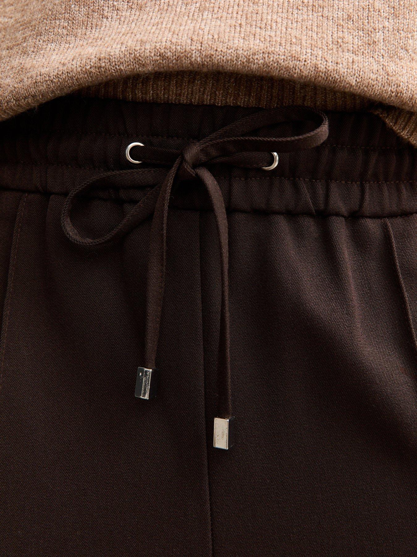 Image 5 of 5 of New Look Wide Leg Drawstring Trousers - Brown