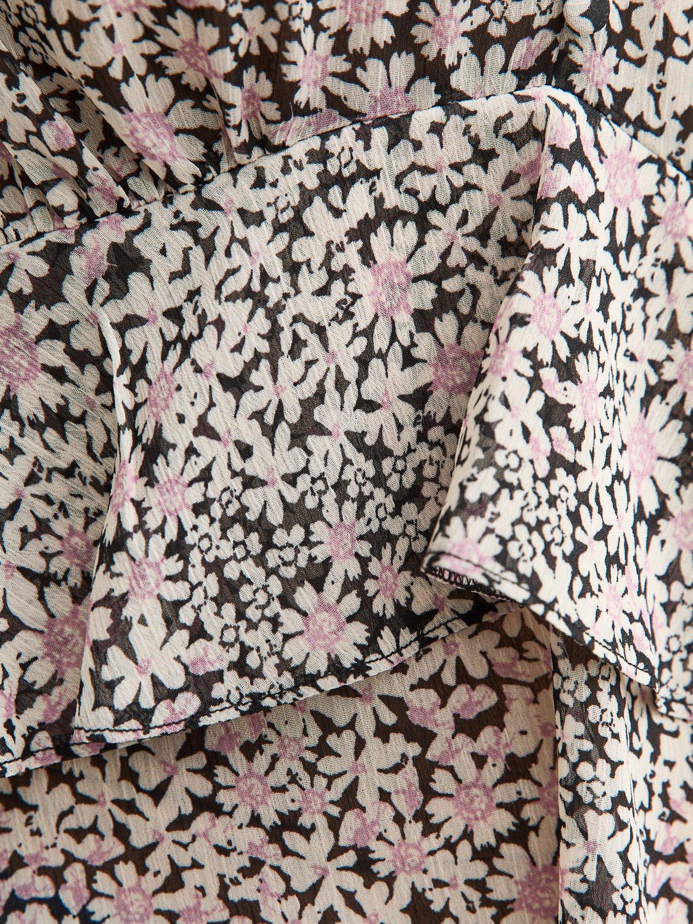 Image 5 of 5 of New Look Daisy V- Neck Sheer Chiffon Tea Blouse - Black/Pink