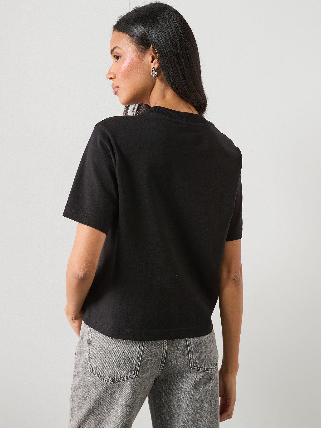 allsaints-lisa-embossed-short-sleeve-t-shirt-blackstillFront