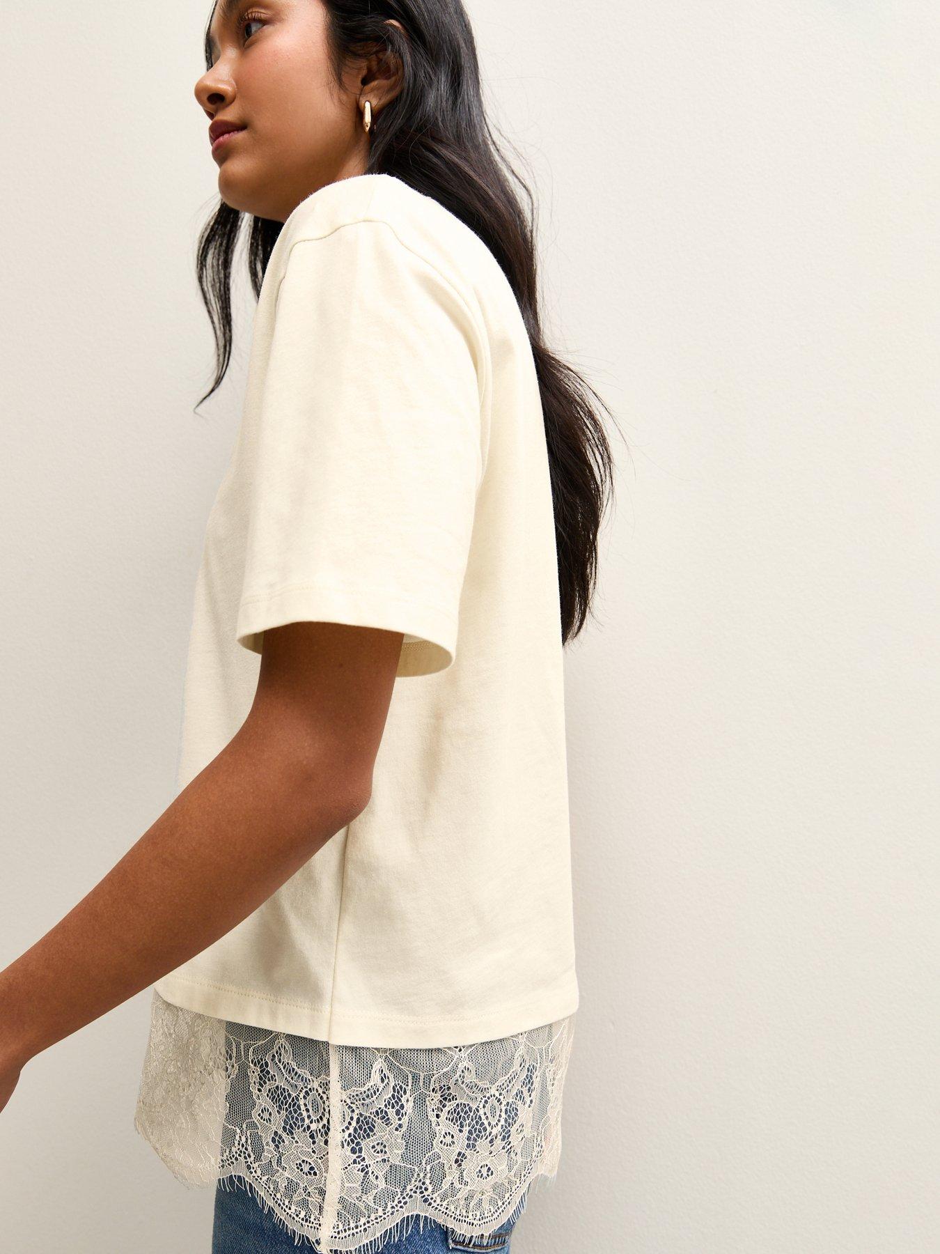 new-look-white-lace-hem-boxy-top-creamoutfit