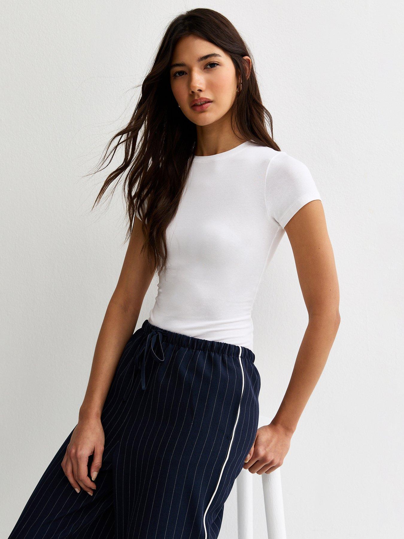 new-look-crew-neck-short-sleeve-bodysuit-whitefront