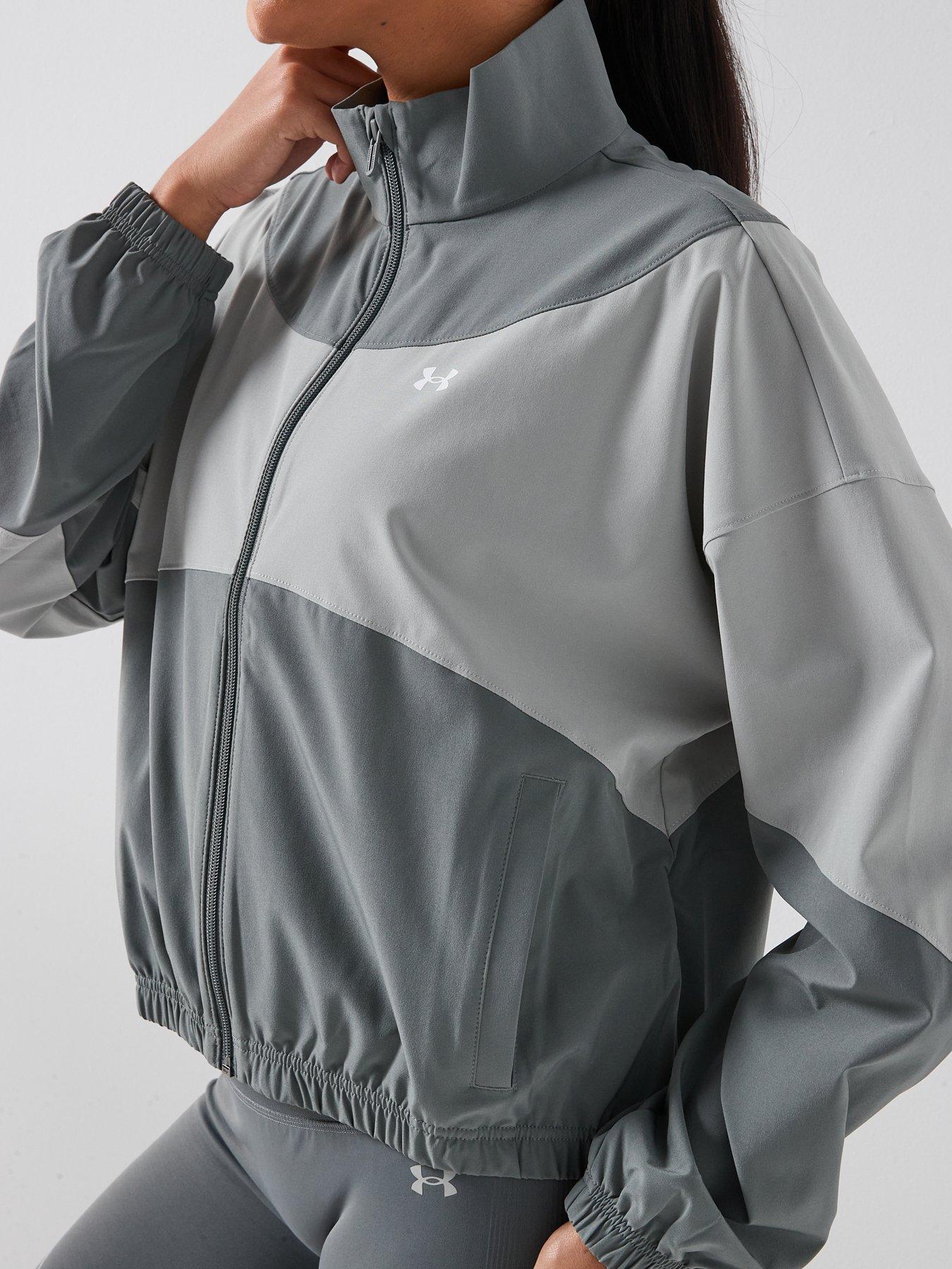 under-armour-womens-rival-woven-jacket-greyoutfit