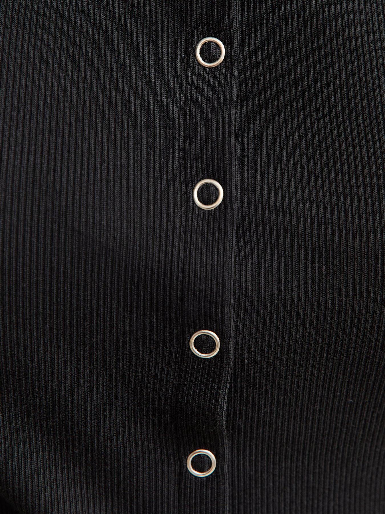 Image 5 of 5 of New Look Popper Through Top - Black