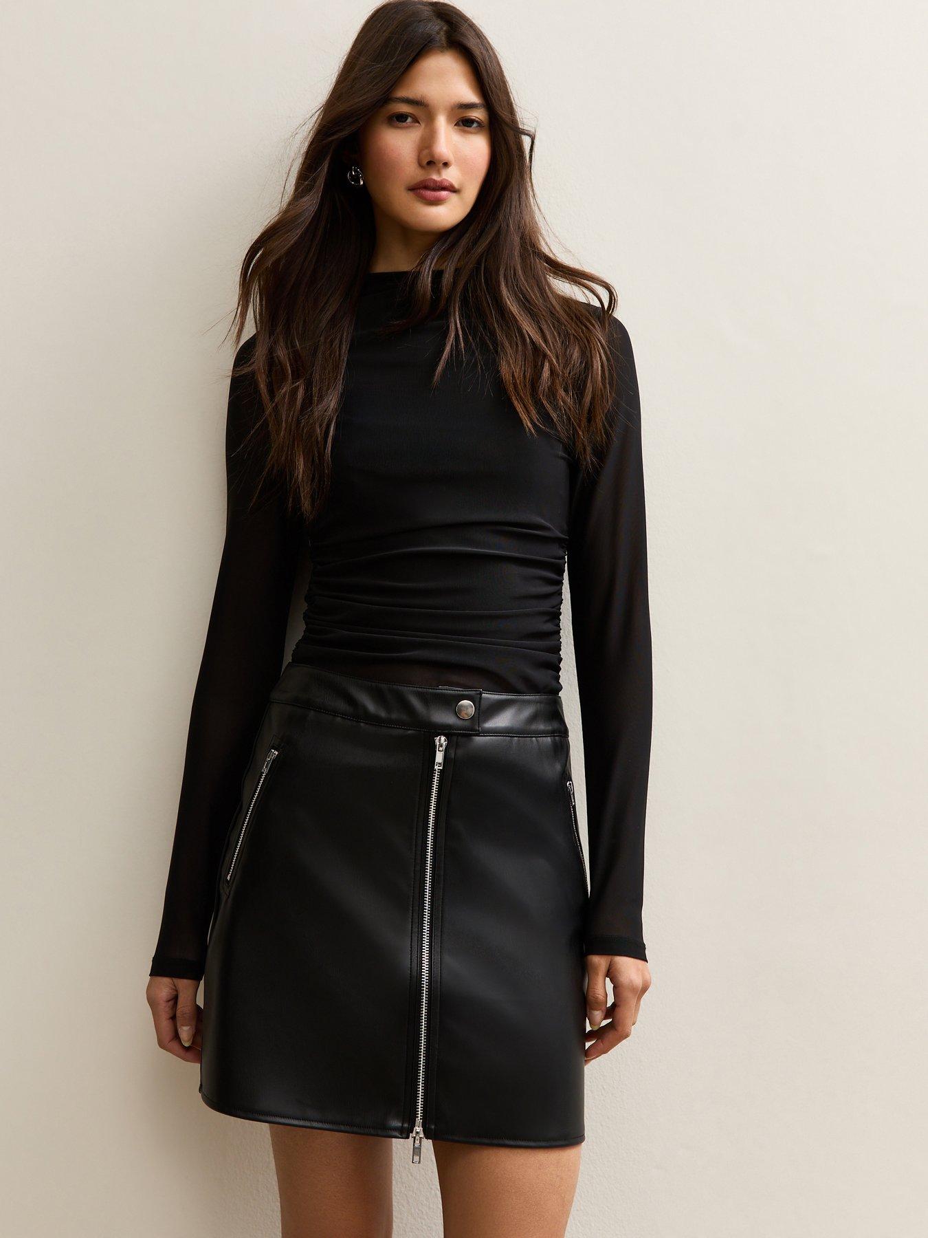 new-look-faux-leather-zip-detail-mini-skirt-black