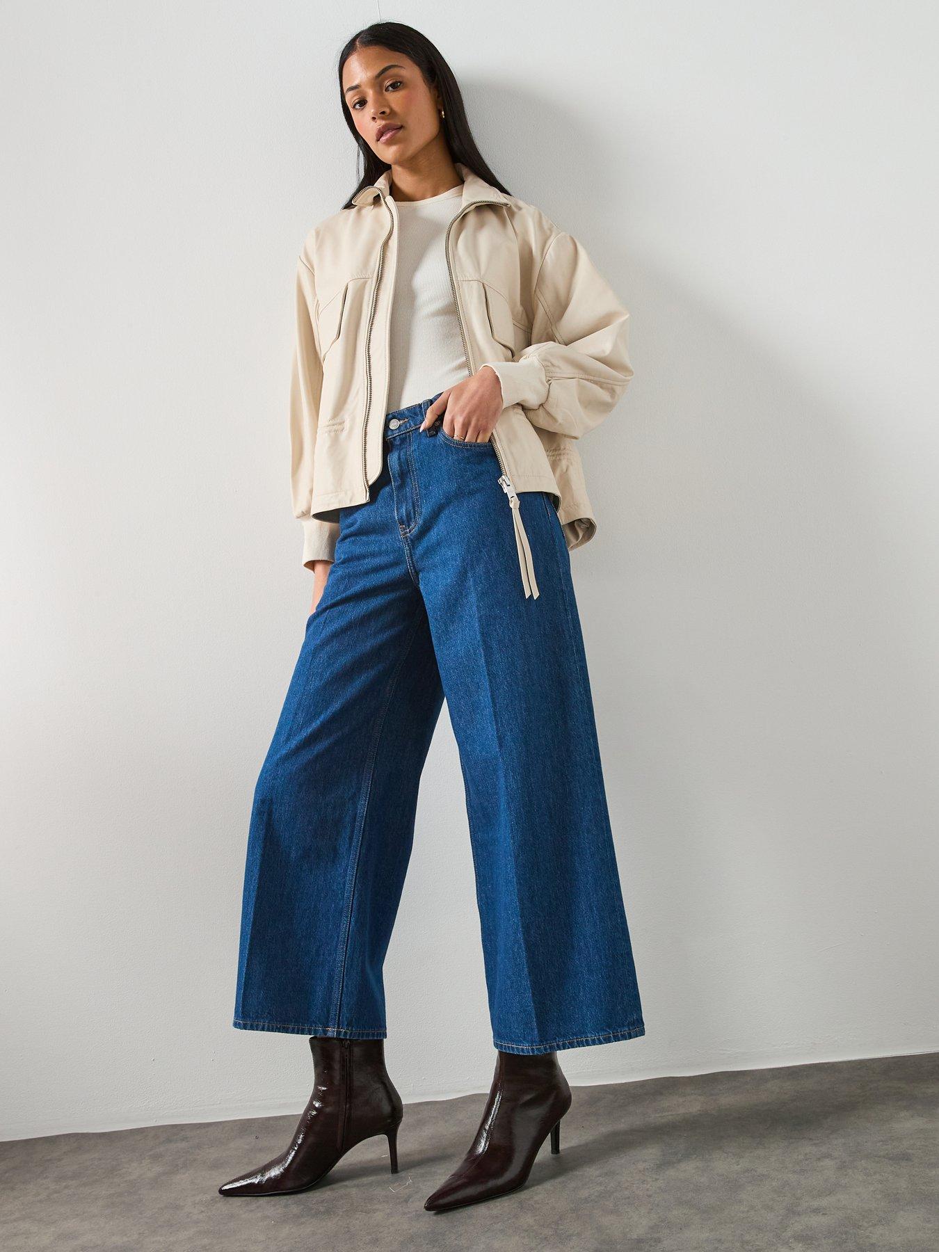 Image 3 of 6 of AllSaints Flor Relaxed Fit Leather Jacket - Off White