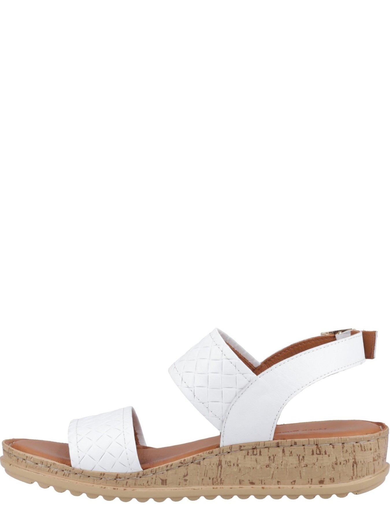 hush-puppies-ebony-woven-sandal-whiteoutfit