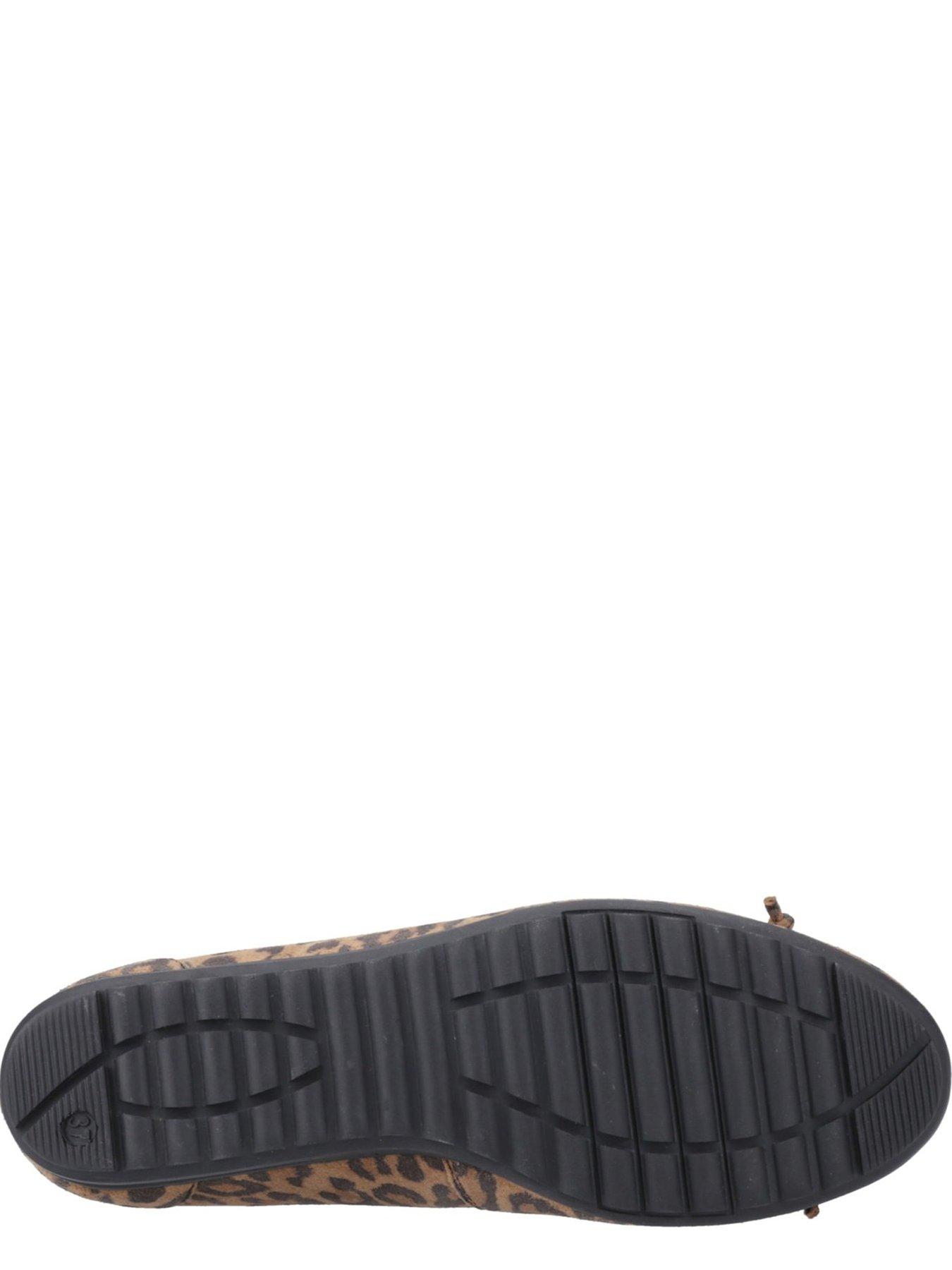 hush-puppies-lucille-bow-ballerina-leopard-suededetail