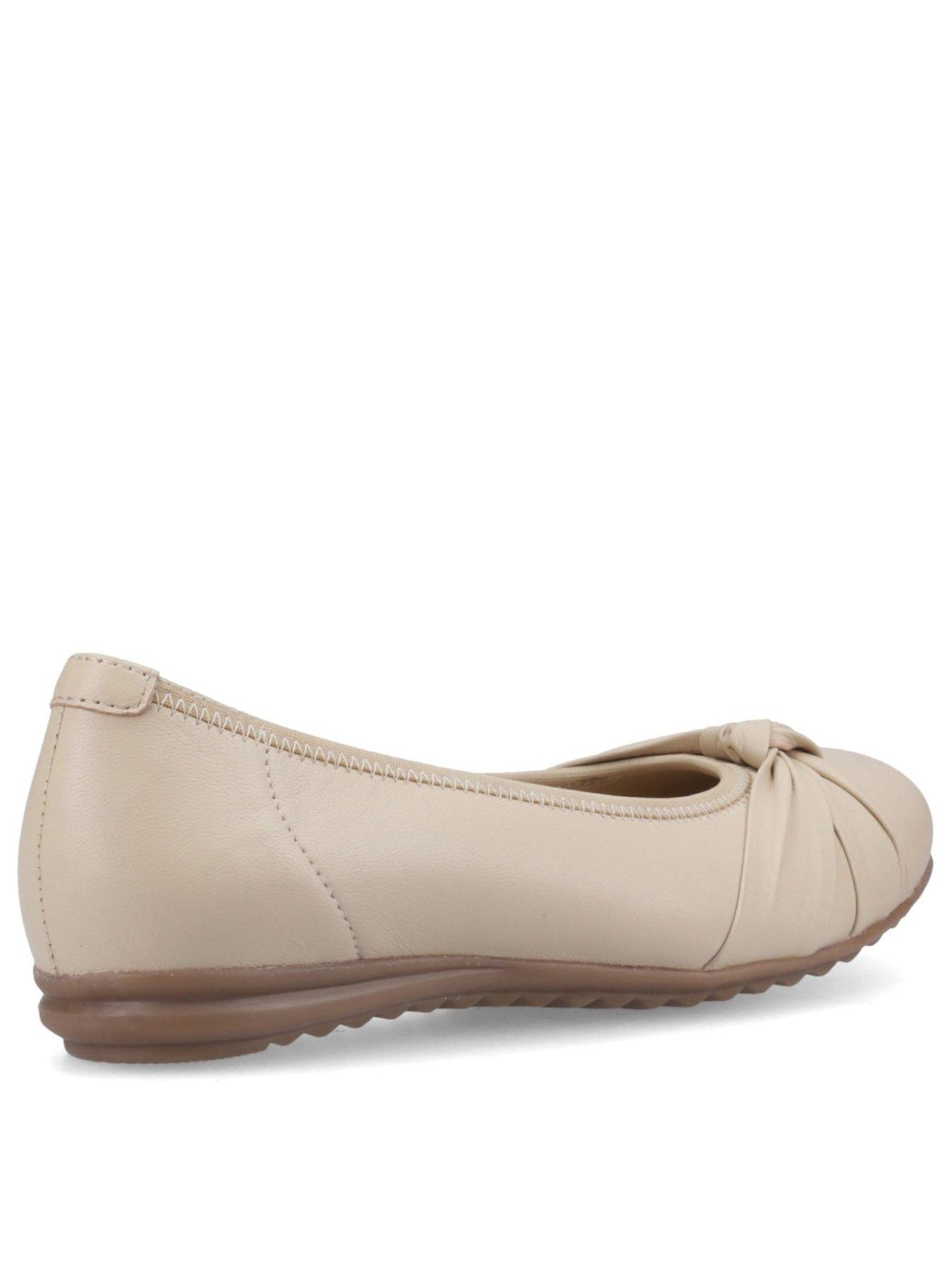 hush-puppies-lilith-knot-ballerina-creamback