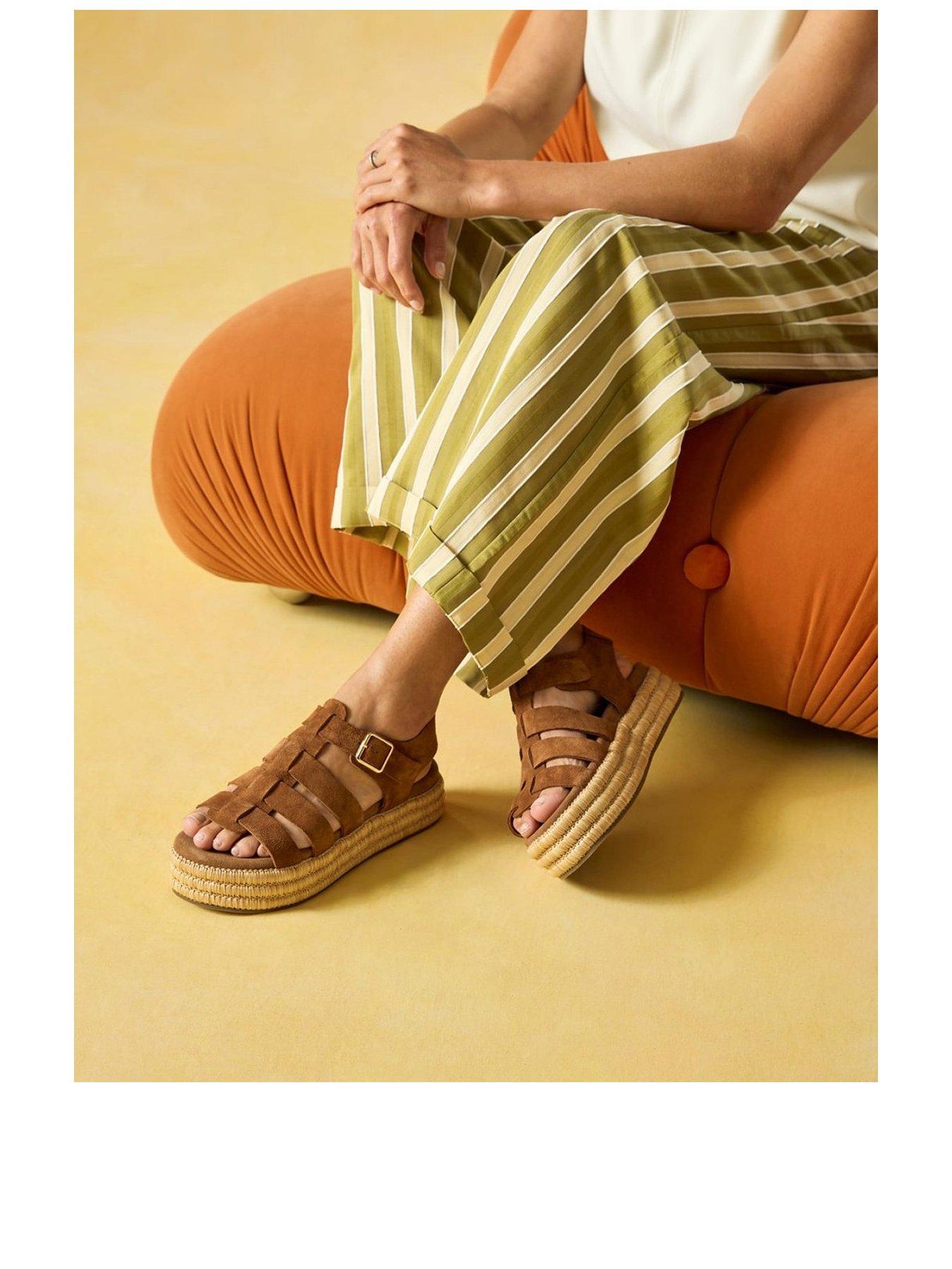 Image 2 of 5 of Hush Puppies Rosetta Gladiator-tan